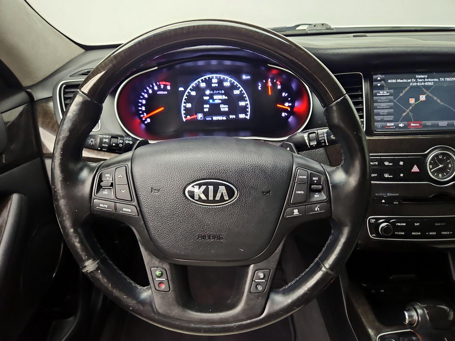 Thumbnail: 2014 Kia Cadenza - 10