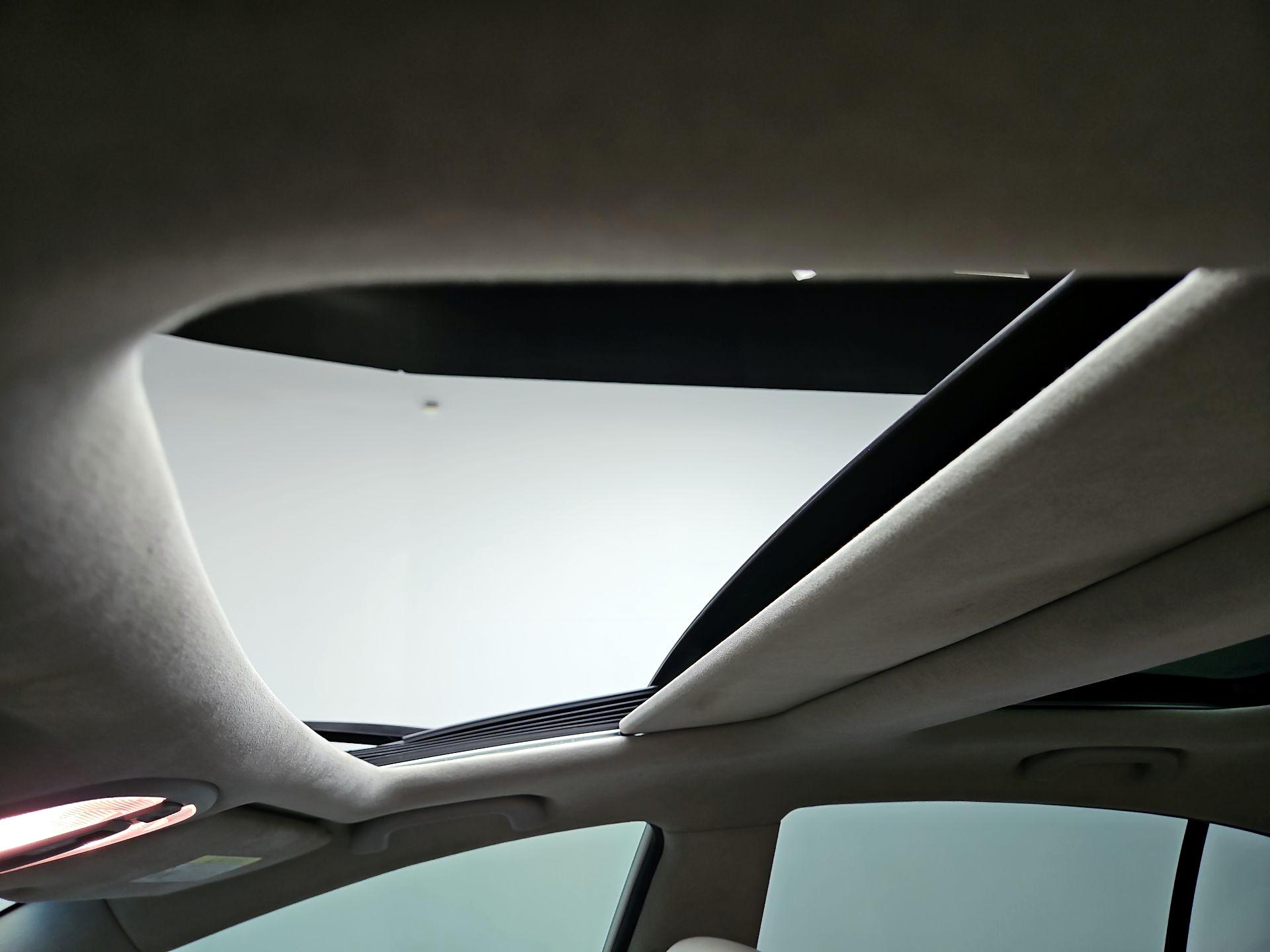 Thumbnail: 2014 Kia Cadenza - 20