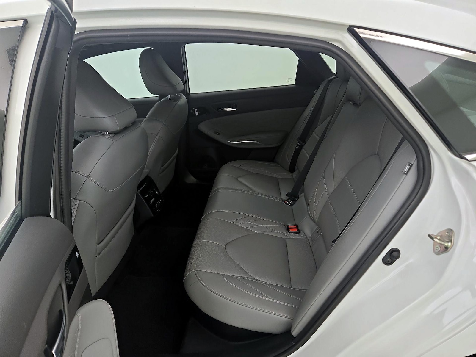 2020 Toyota Avalon Limited - Photo 22