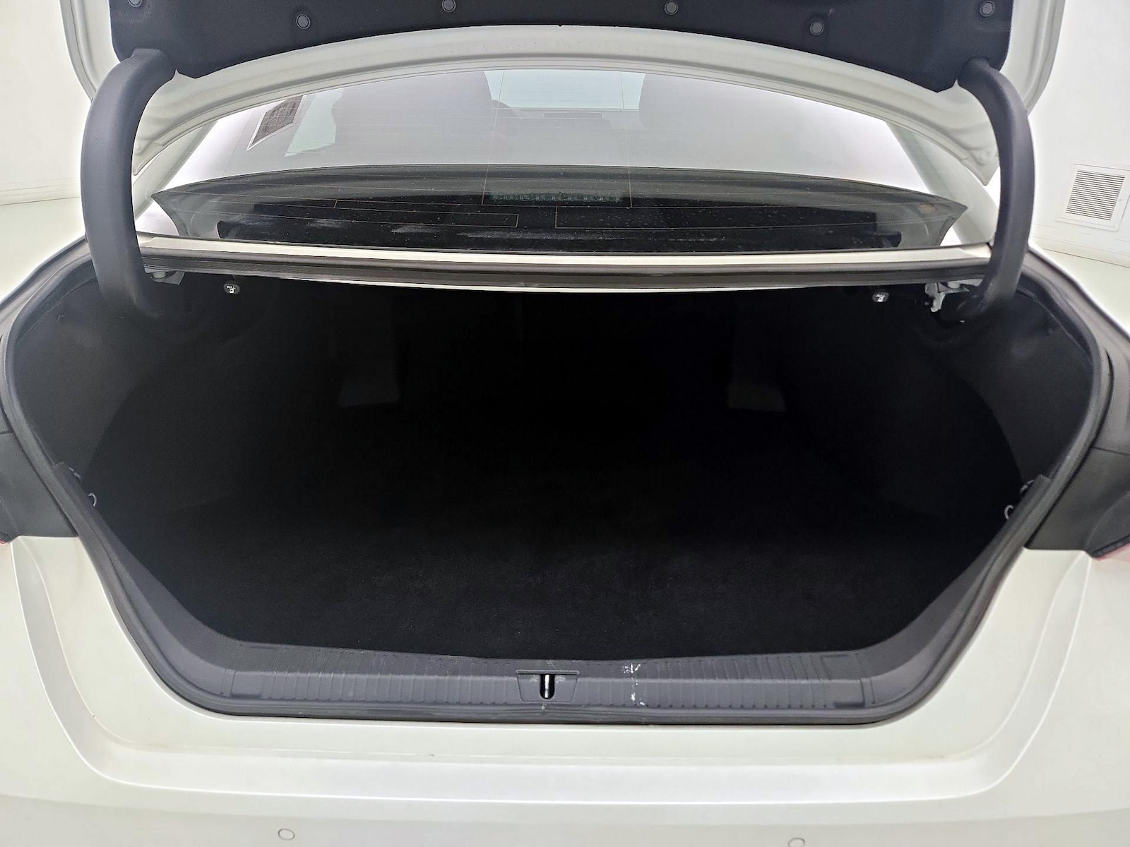 2020 Toyota Avalon Limited - Photo 23