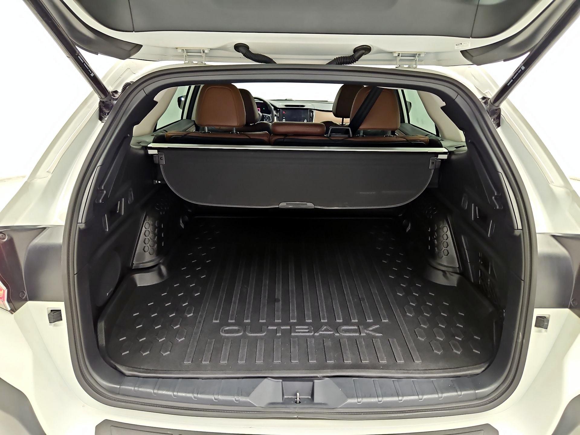 Thumbnail: 2025 Subaru Outback - 18