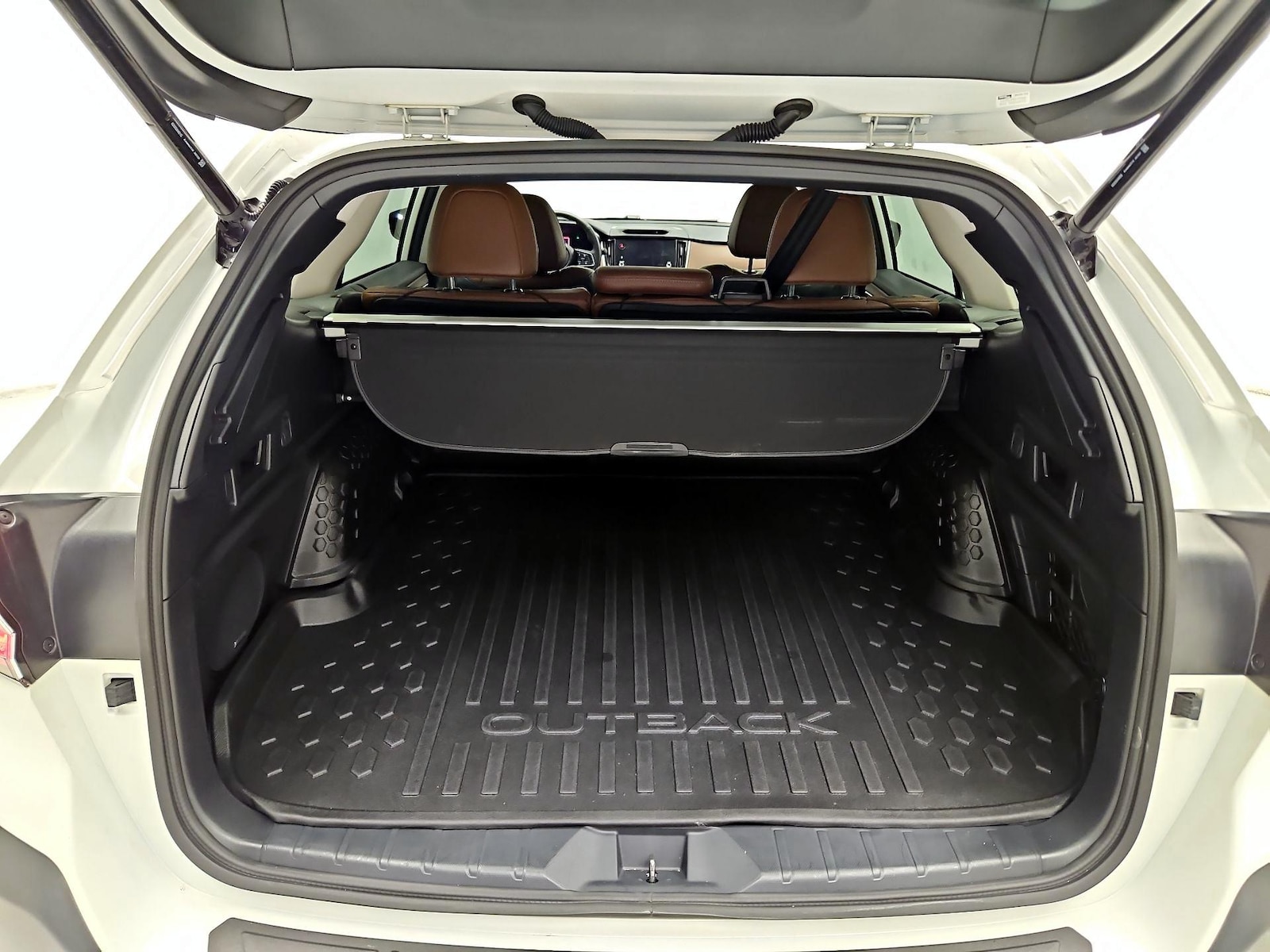 2025 Subaru Outback Touring - Photo 19