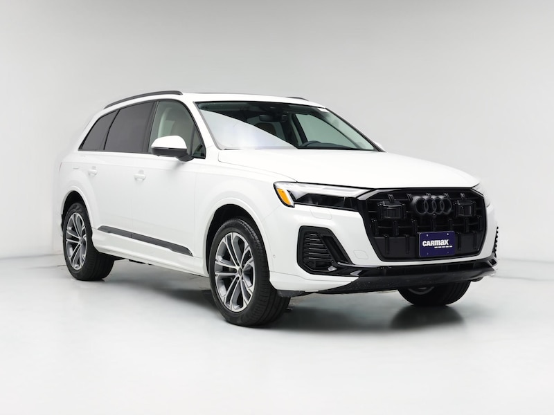 2026 Audi Q7 Premium