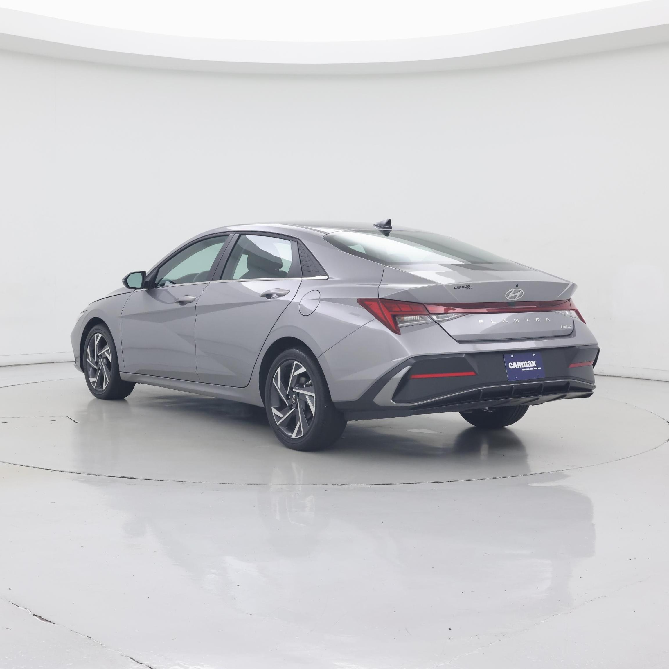 Thumbnail: 2025 Hyundai Elantra - 2