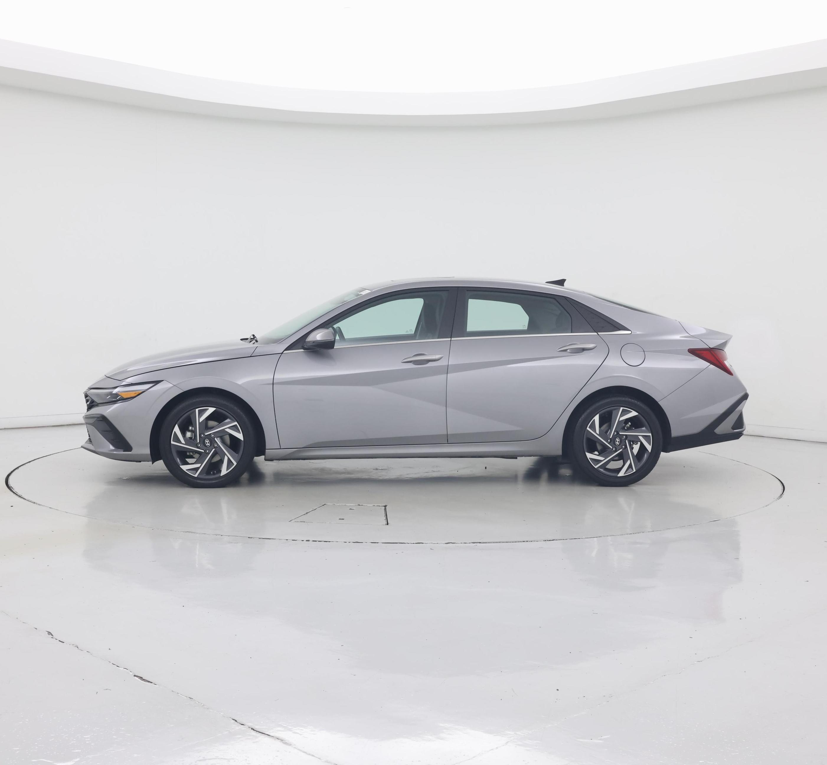 Thumbnail: 2025 Hyundai Elantra - 3