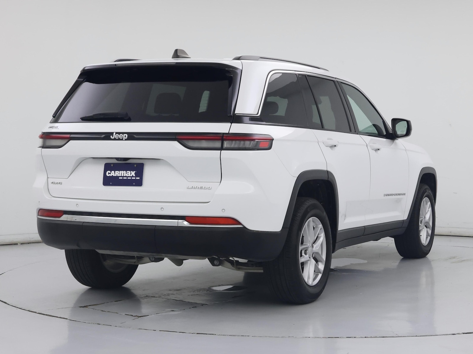 2024 Jeep Grand Cherokee Laredo - Photo 9