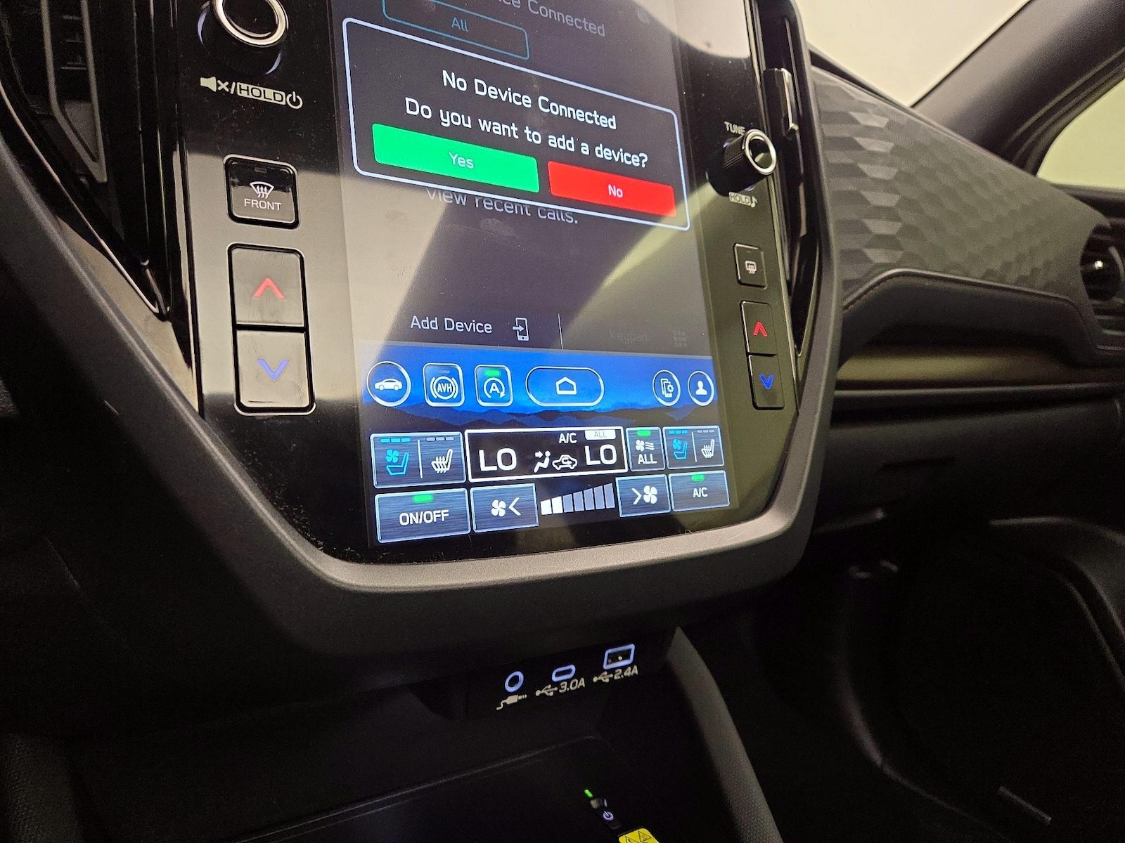 2025 Subaru Forester Touring - Photo 18
