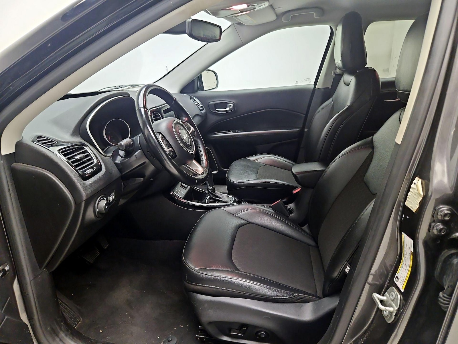Power Seat(s) & Side Airbags
