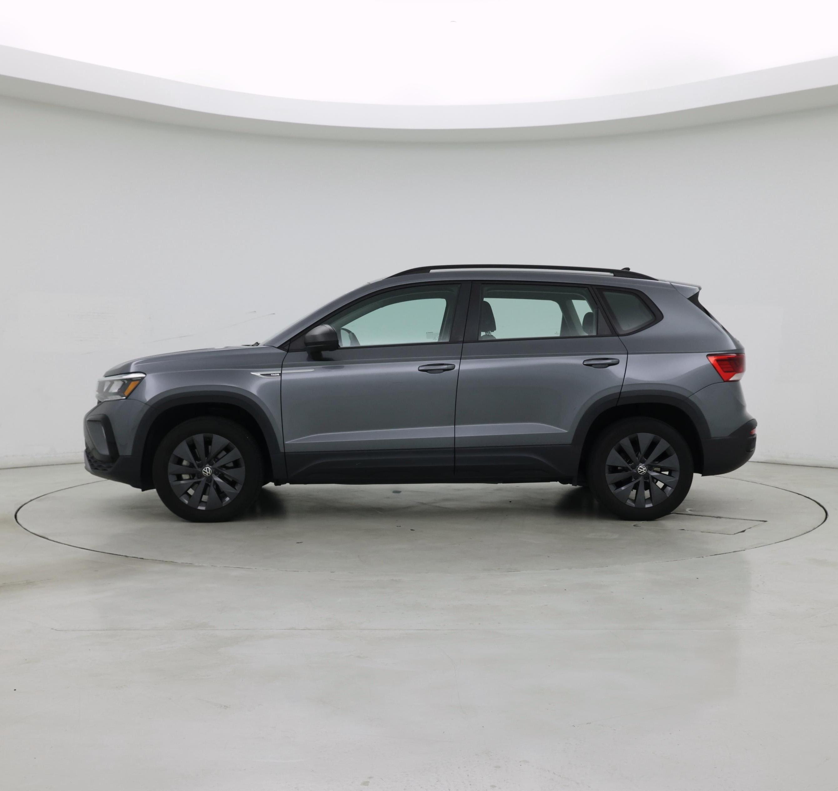 Thumbnail: 2024 Volkswagen Taos - 3
