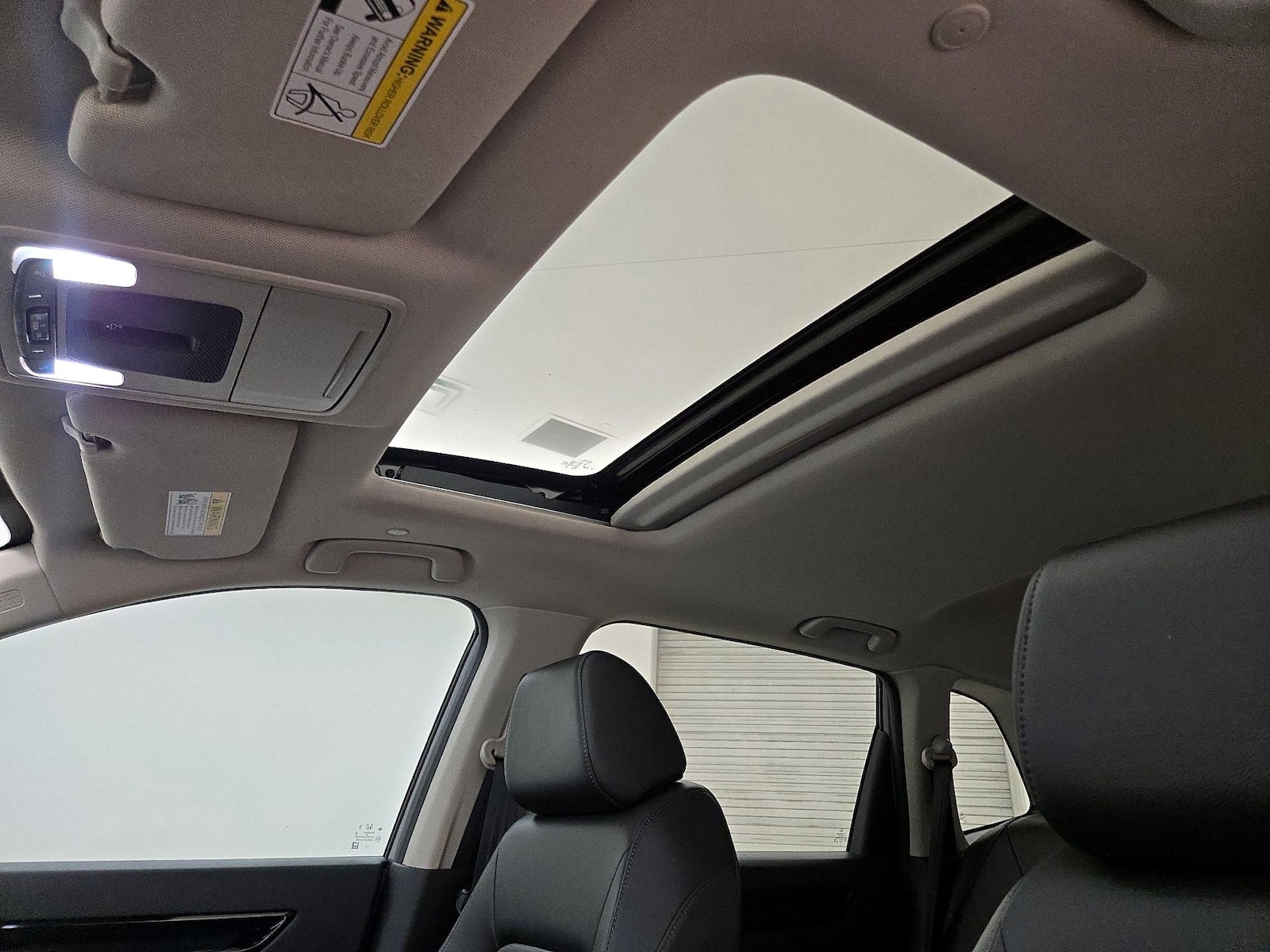 Sunroof(s) & Overhead Airbags