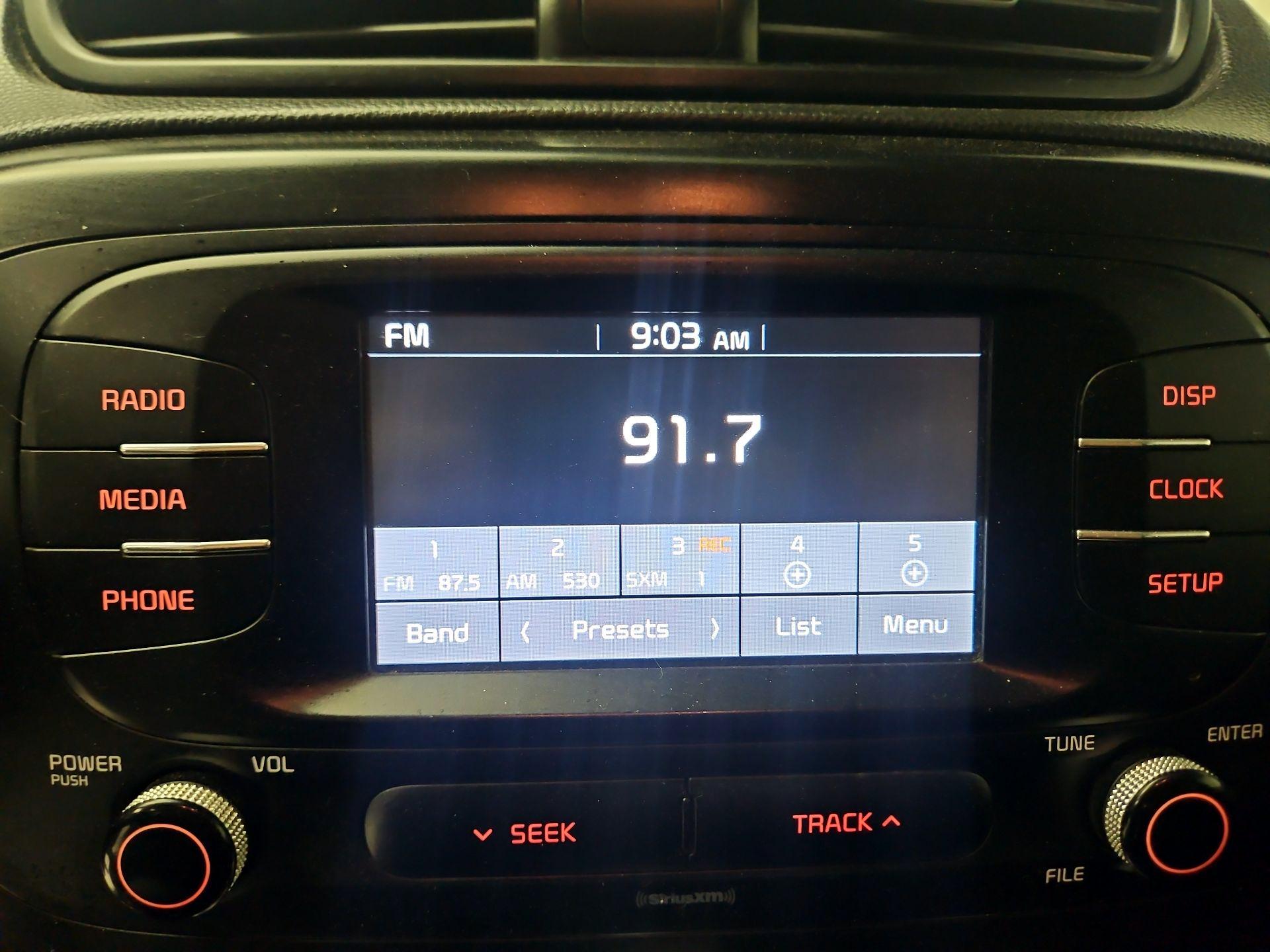 Thumbnail: 2019 Kia Soul - 14