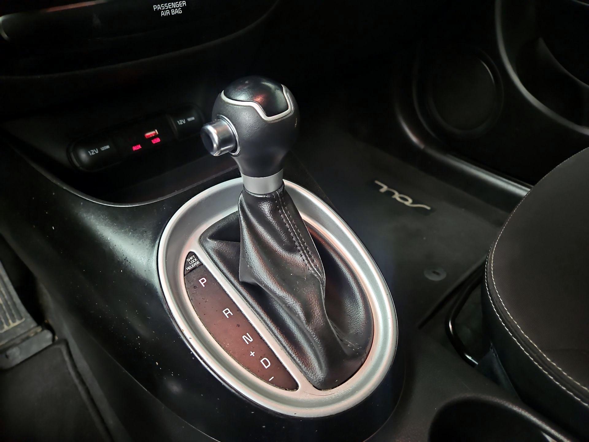 Thumbnail: 2019 Kia Soul - 16