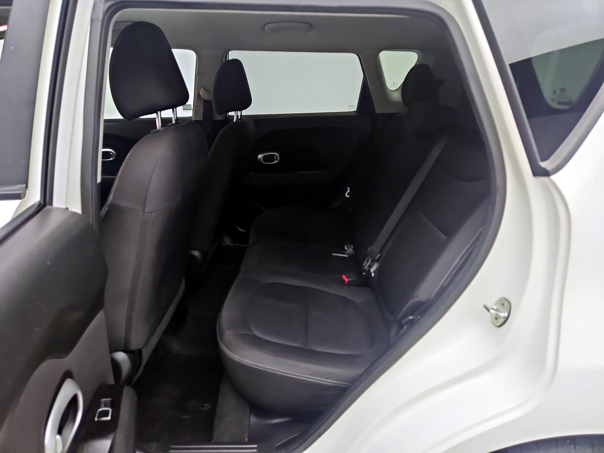Thumbnail: 2019 Kia Soul - 18