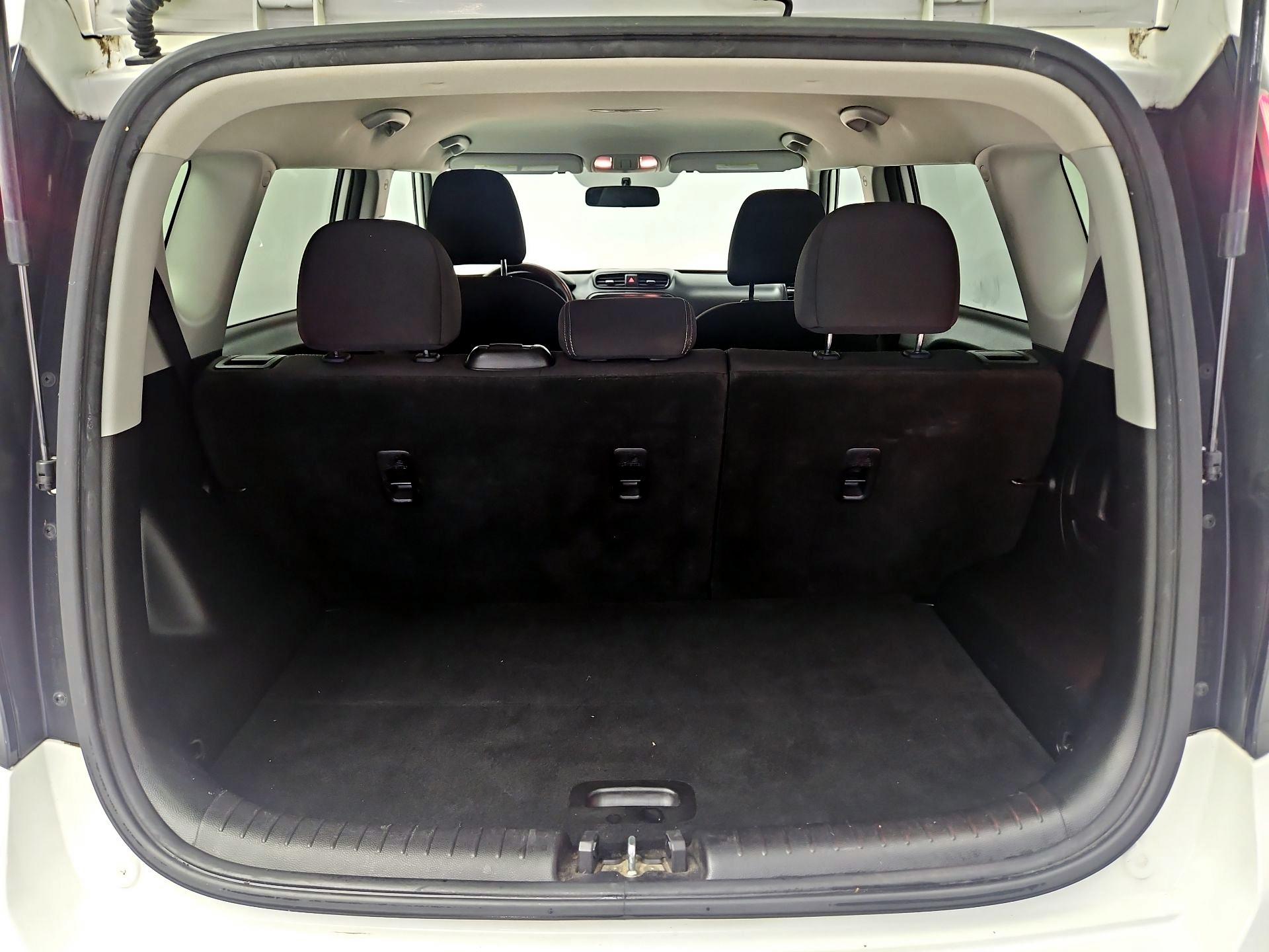 Thumbnail: 2019 Kia Soul - 19