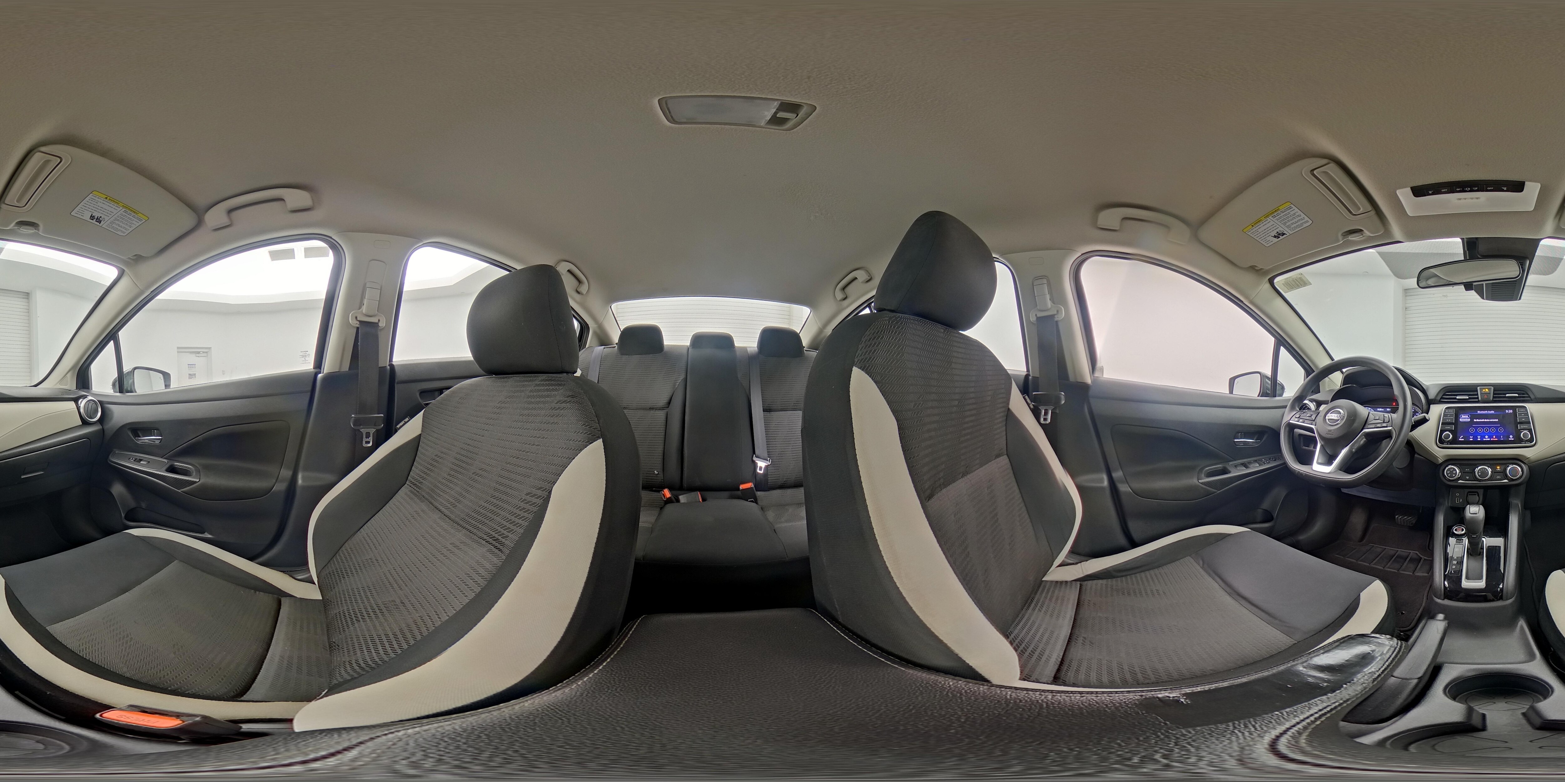 2022 Nissan Versa Sedan SV - Photo 23