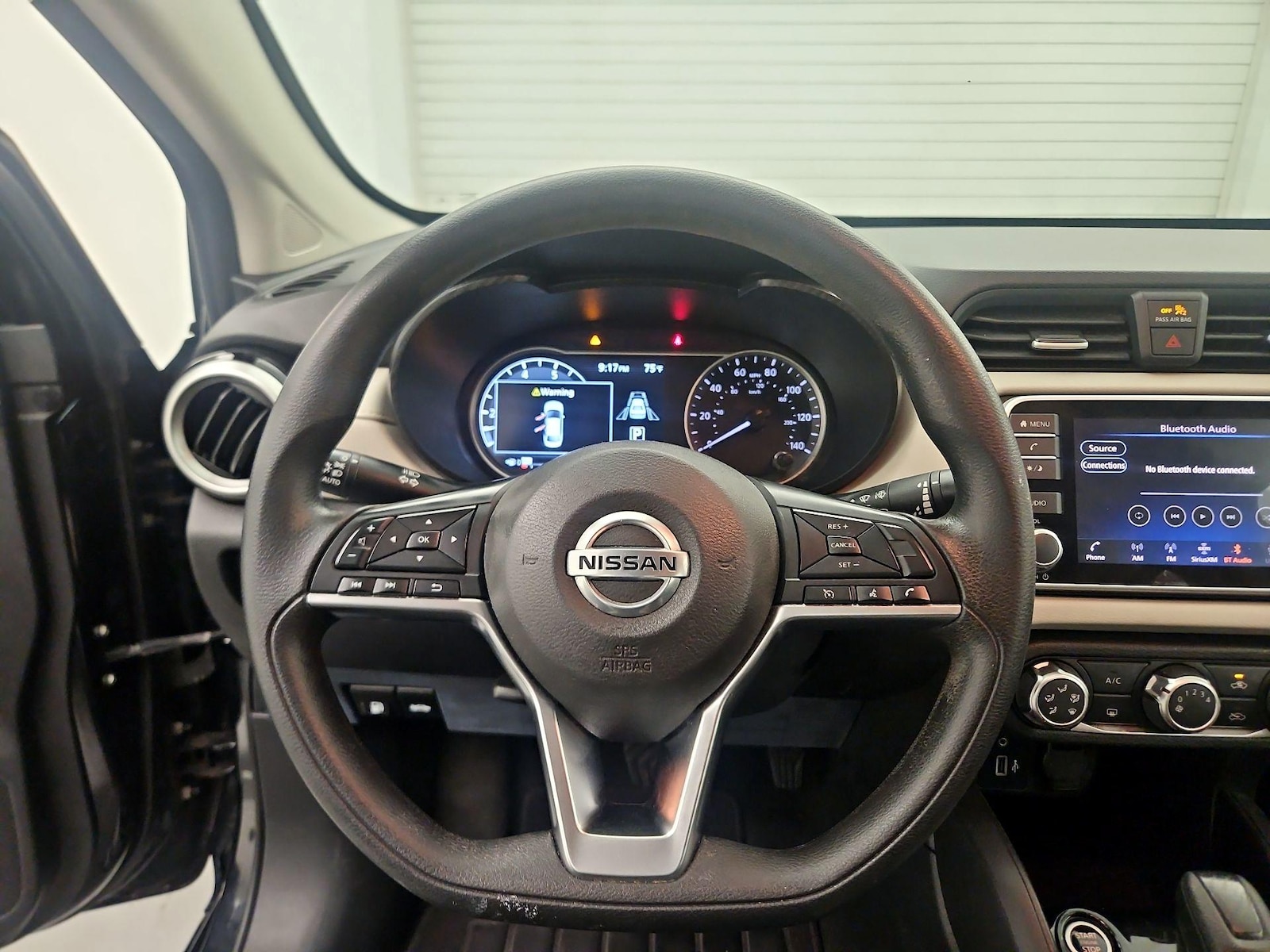 2022 Nissan Versa Sedan SV - Photo 11