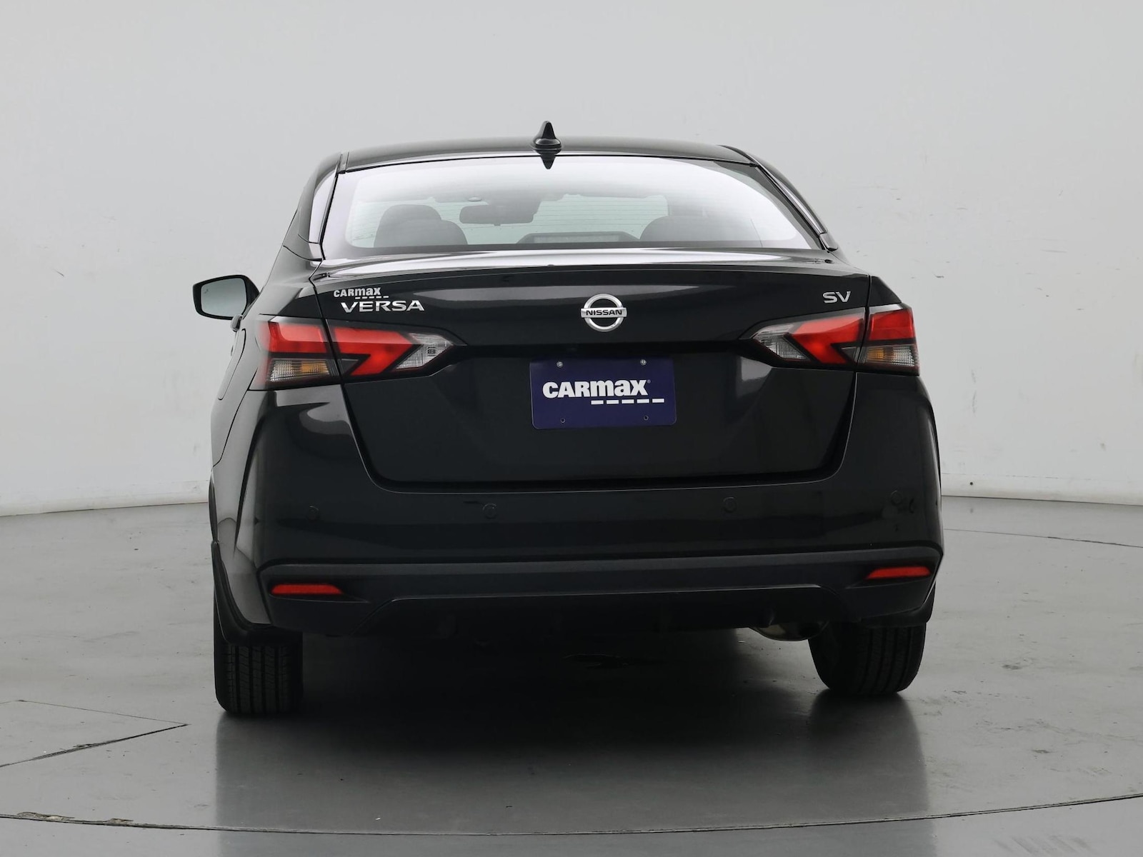 2022 Nissan Versa Sedan SV - Photo 7