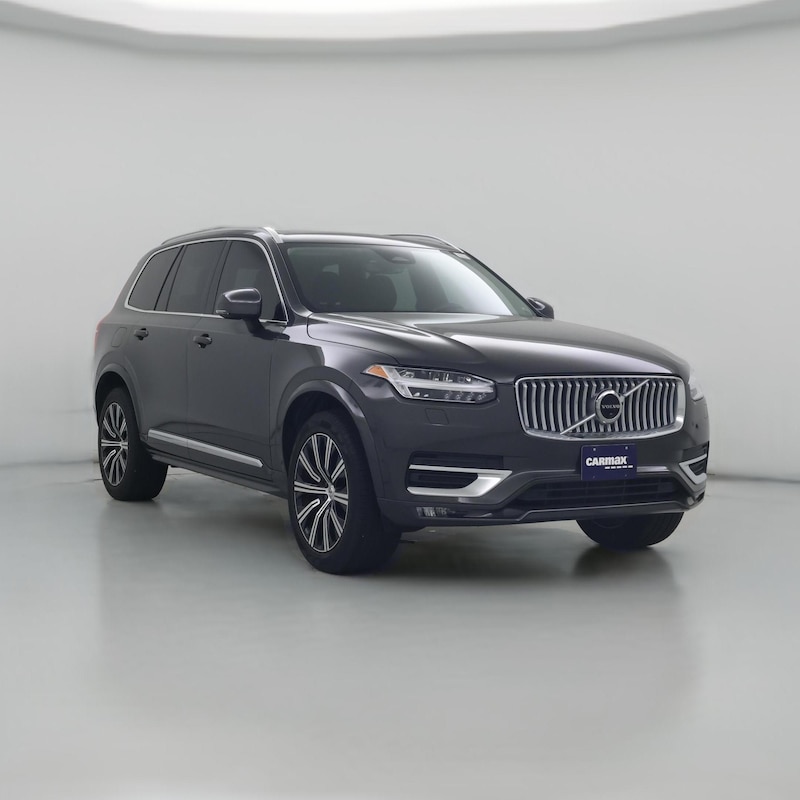 2023 Volvo XC90 B5 Plus