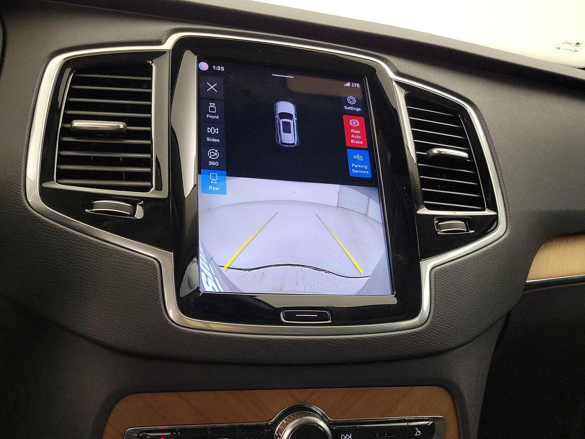 Thumbnail: 2023 Volvo XC90 - 14