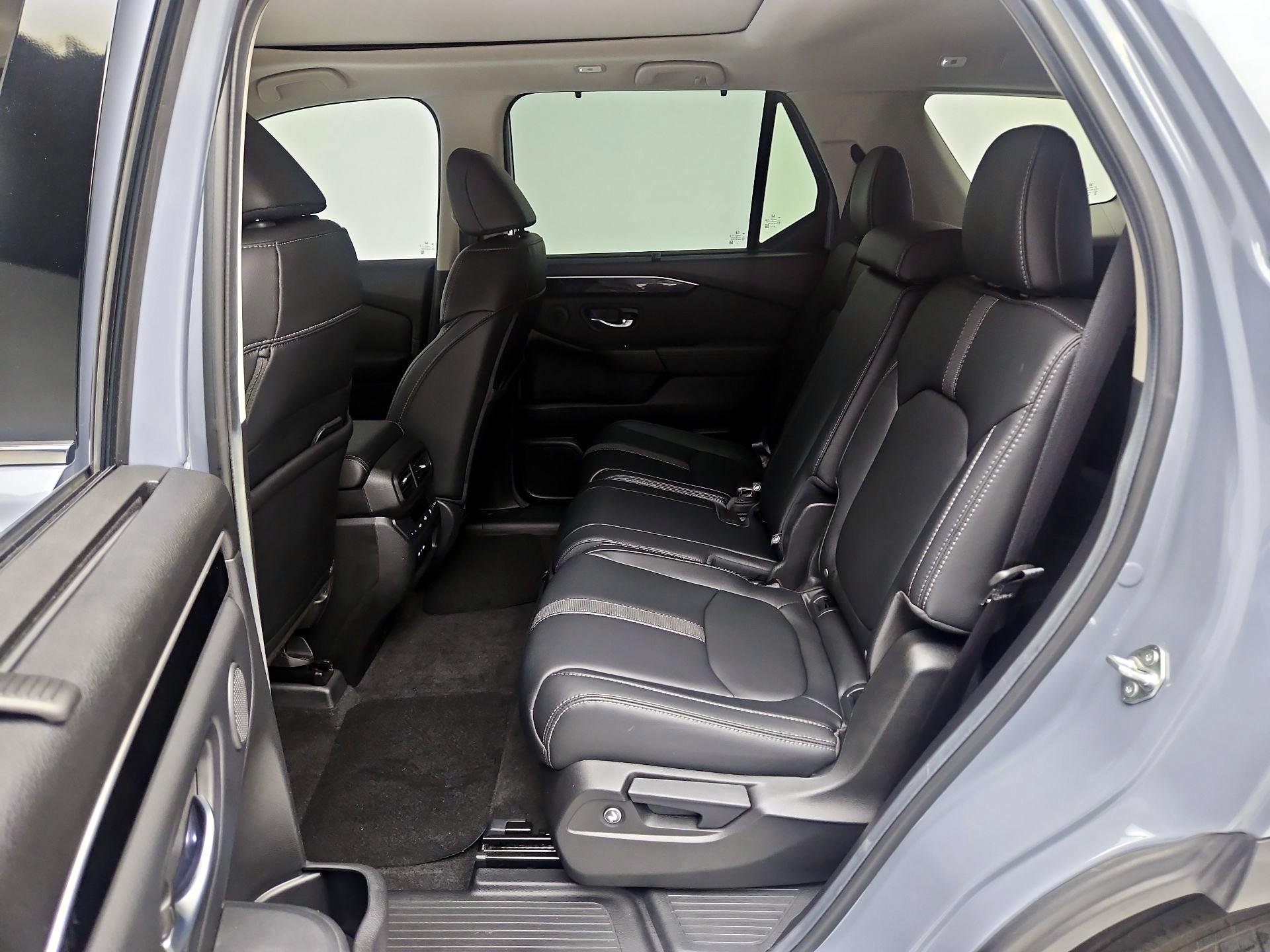Thumbnail: 2025 Honda Pilot - 20