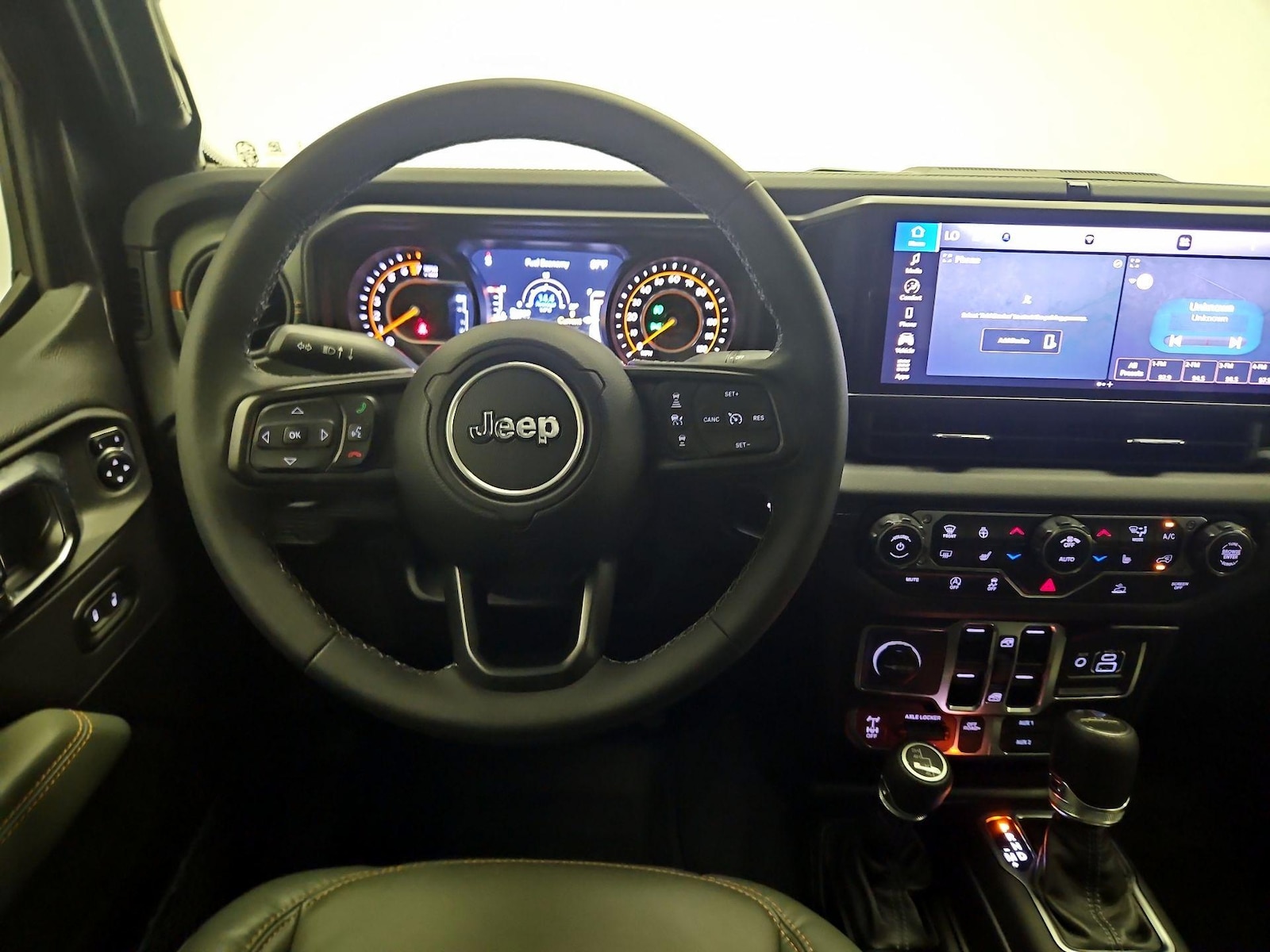2025 Jeep Gladiator Mojave - Photo 11