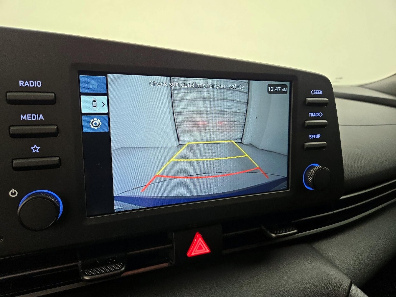 2025 Hyundai Elantra SEL - Photo 15