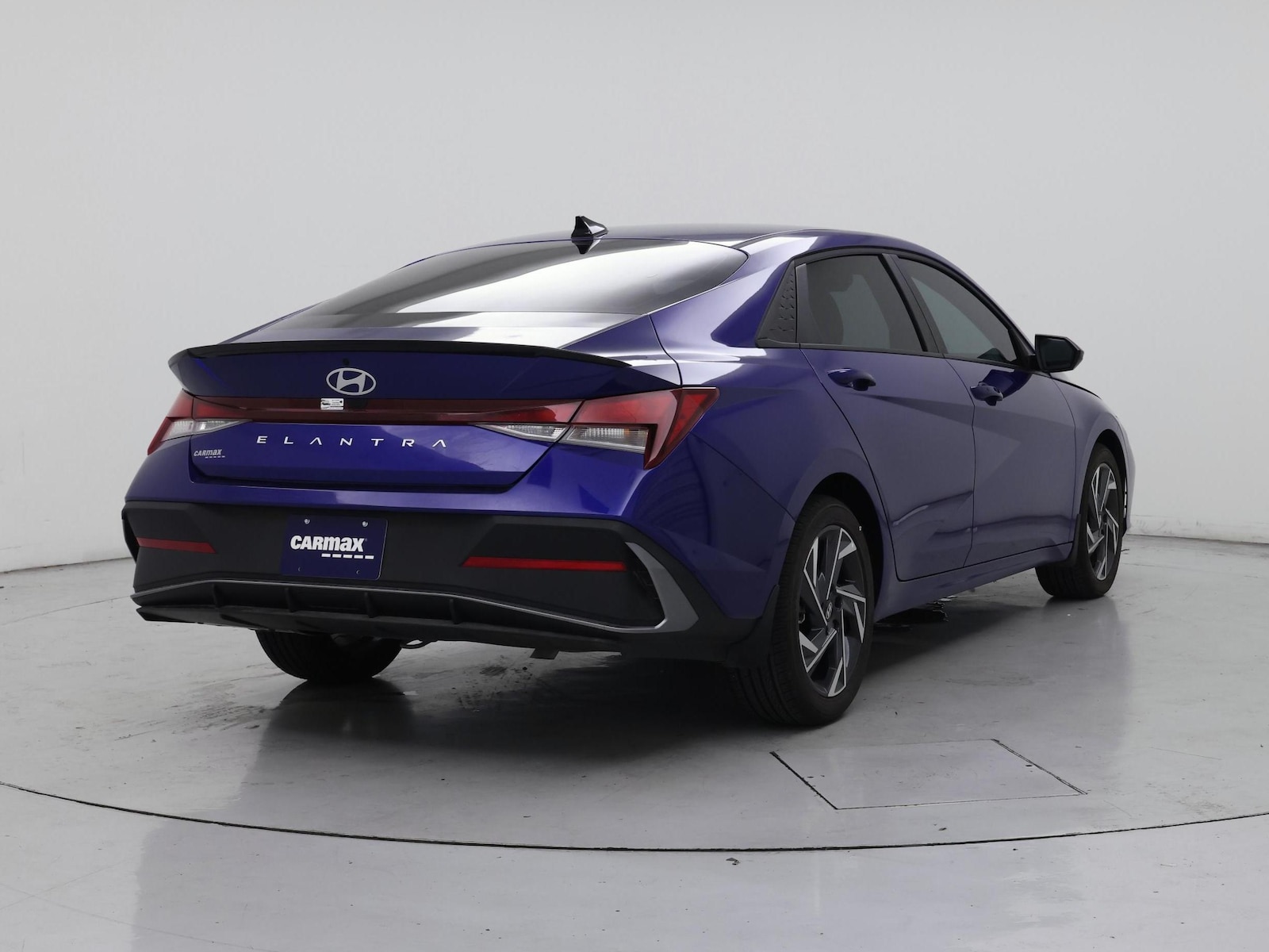 2025 Hyundai Elantra SEL - Photo 9