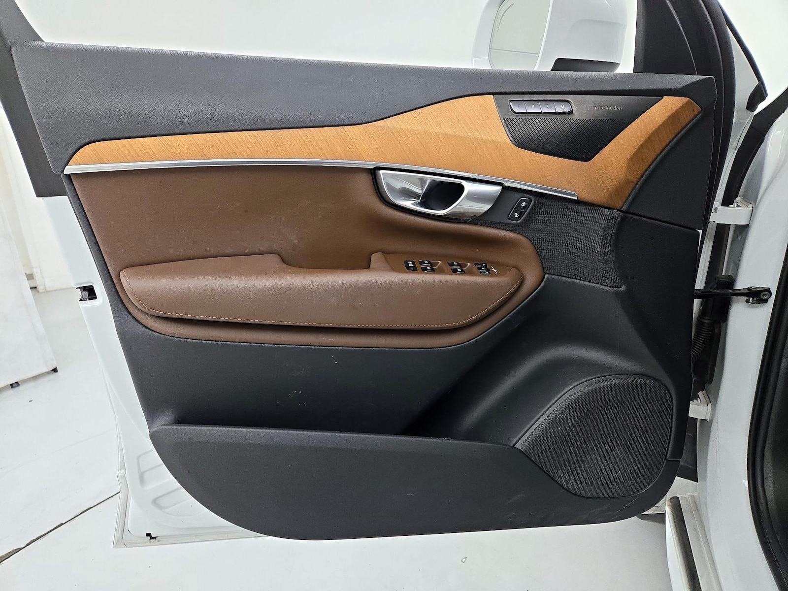 2024 Volvo XC90 Plus - Photo 13
