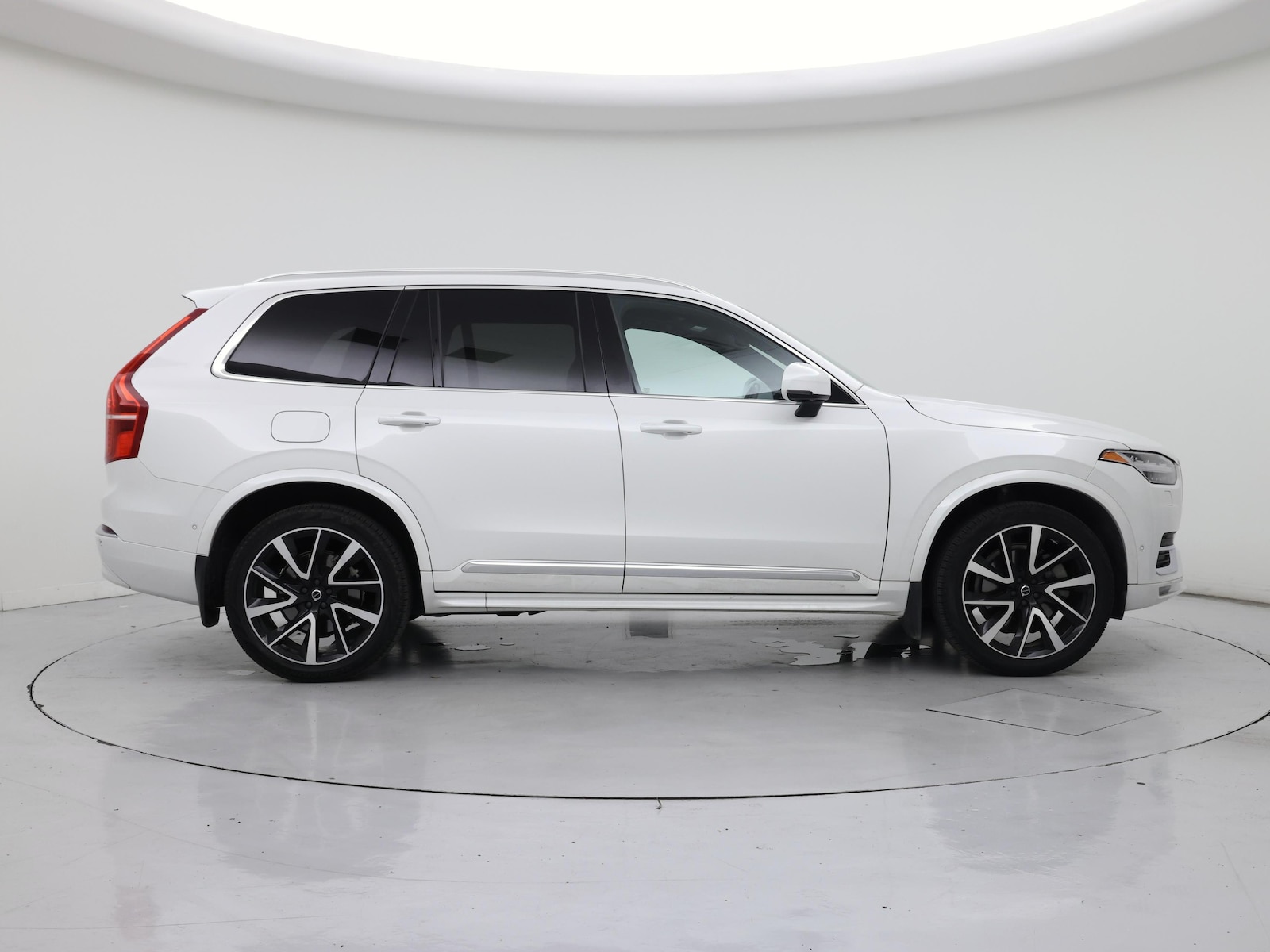2024 Volvo XC90 Plus - Photo 8