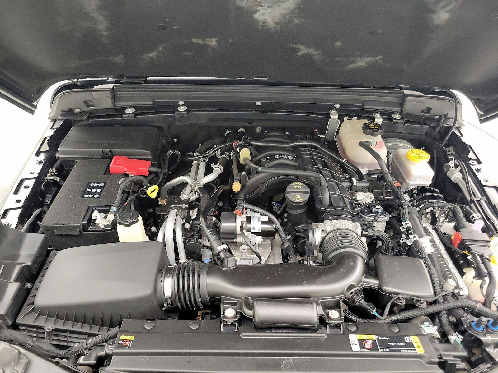 2023 Jeep Wrangler 4-Door Sport - Photo 22