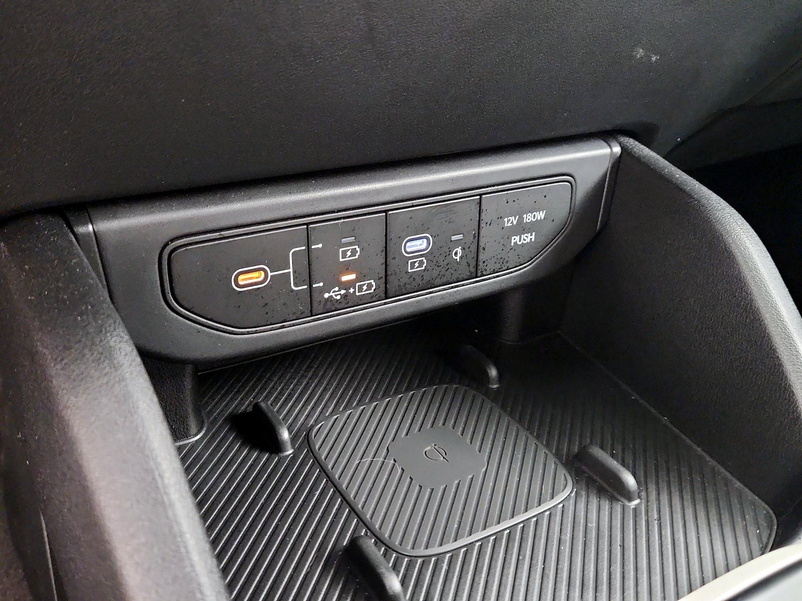 2026 Kia K4 GT-Line - Photo 18
