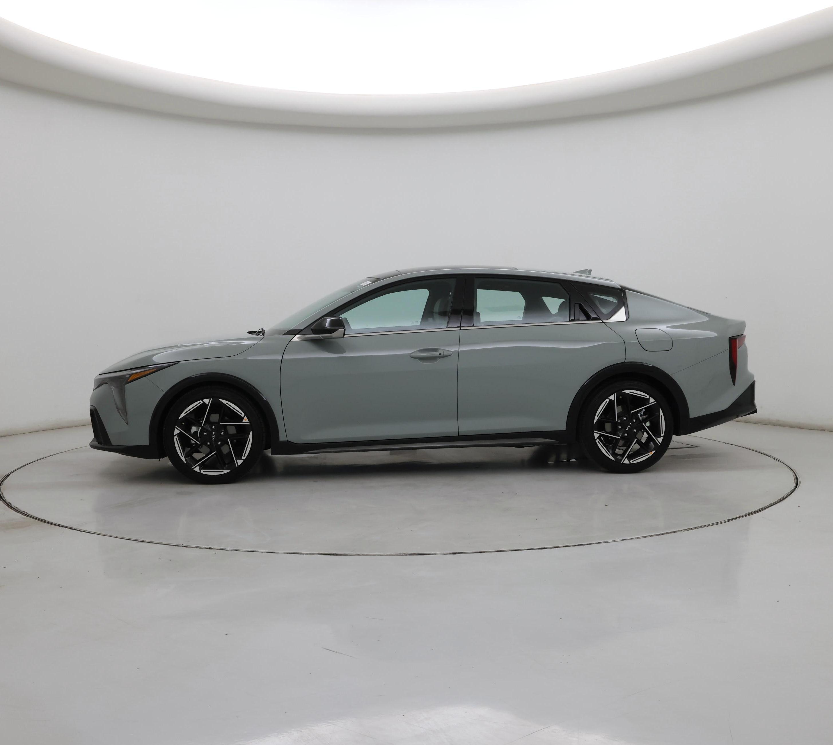 Thumbnail: 2026 Kia K4 - 3