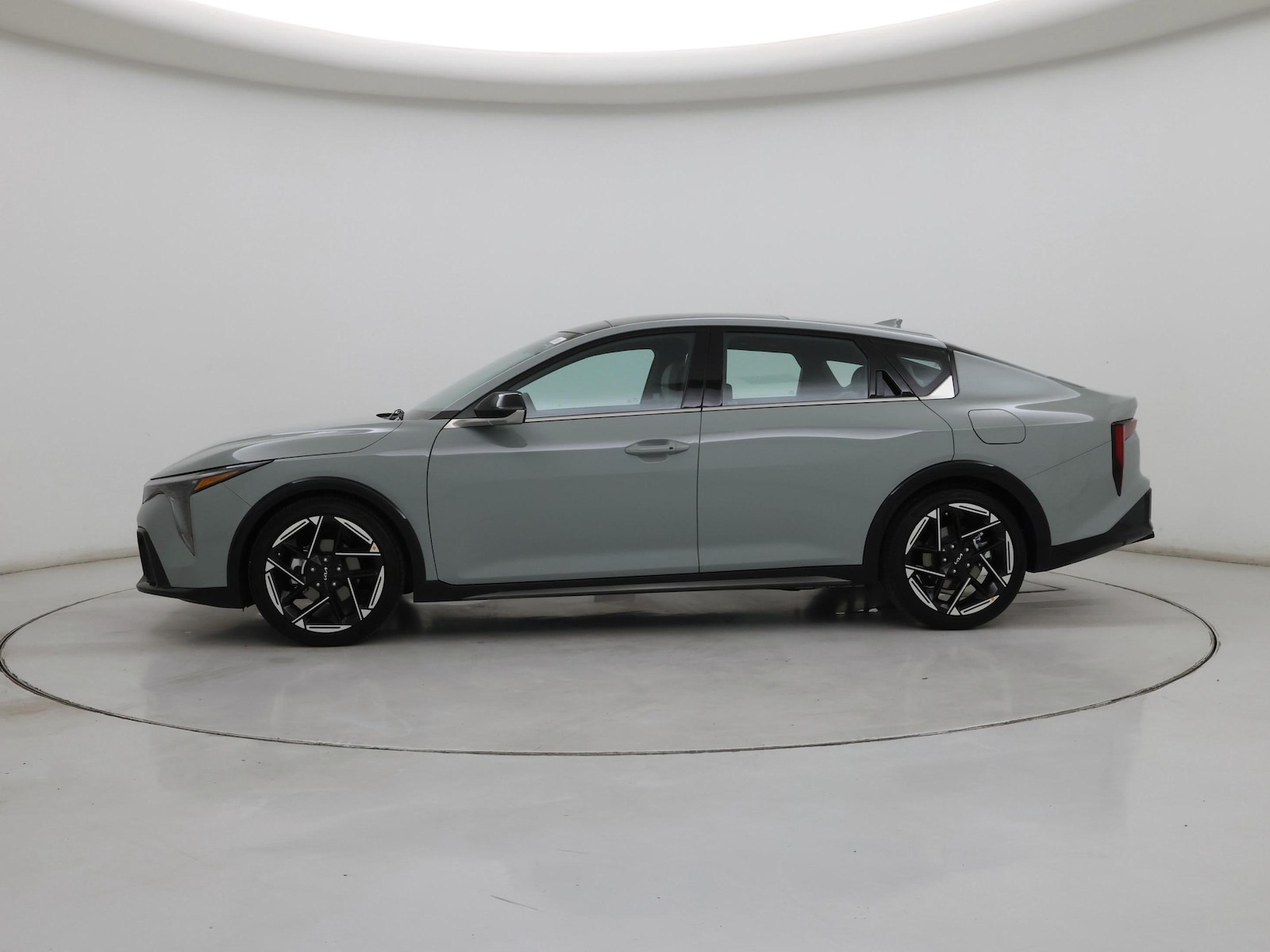 2026 Kia K4 GT-Line - Photo 4