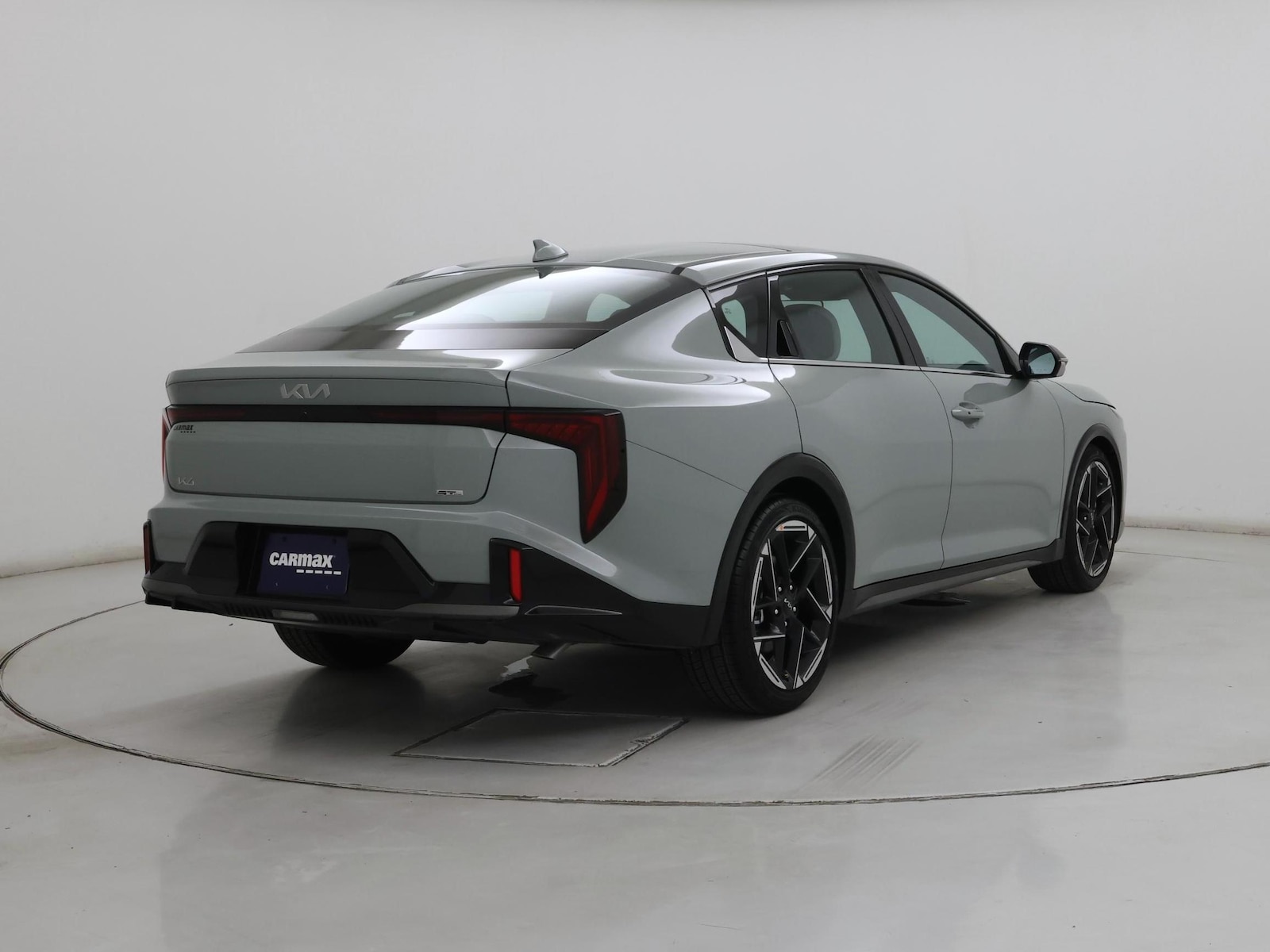 2026 Kia K4 GT-Line - Photo 9