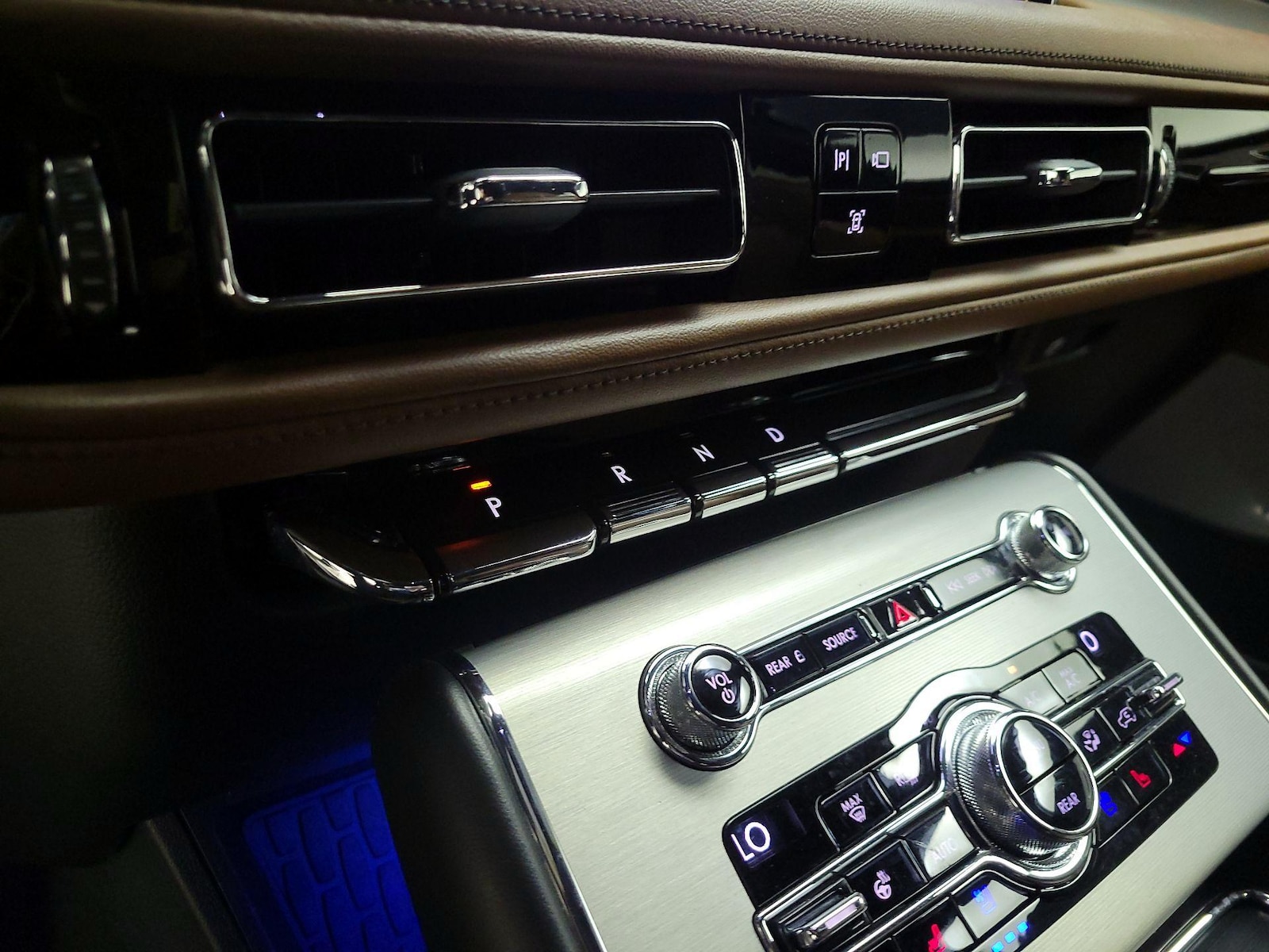 2020 Lincoln Aviator Reserve - Photo 19