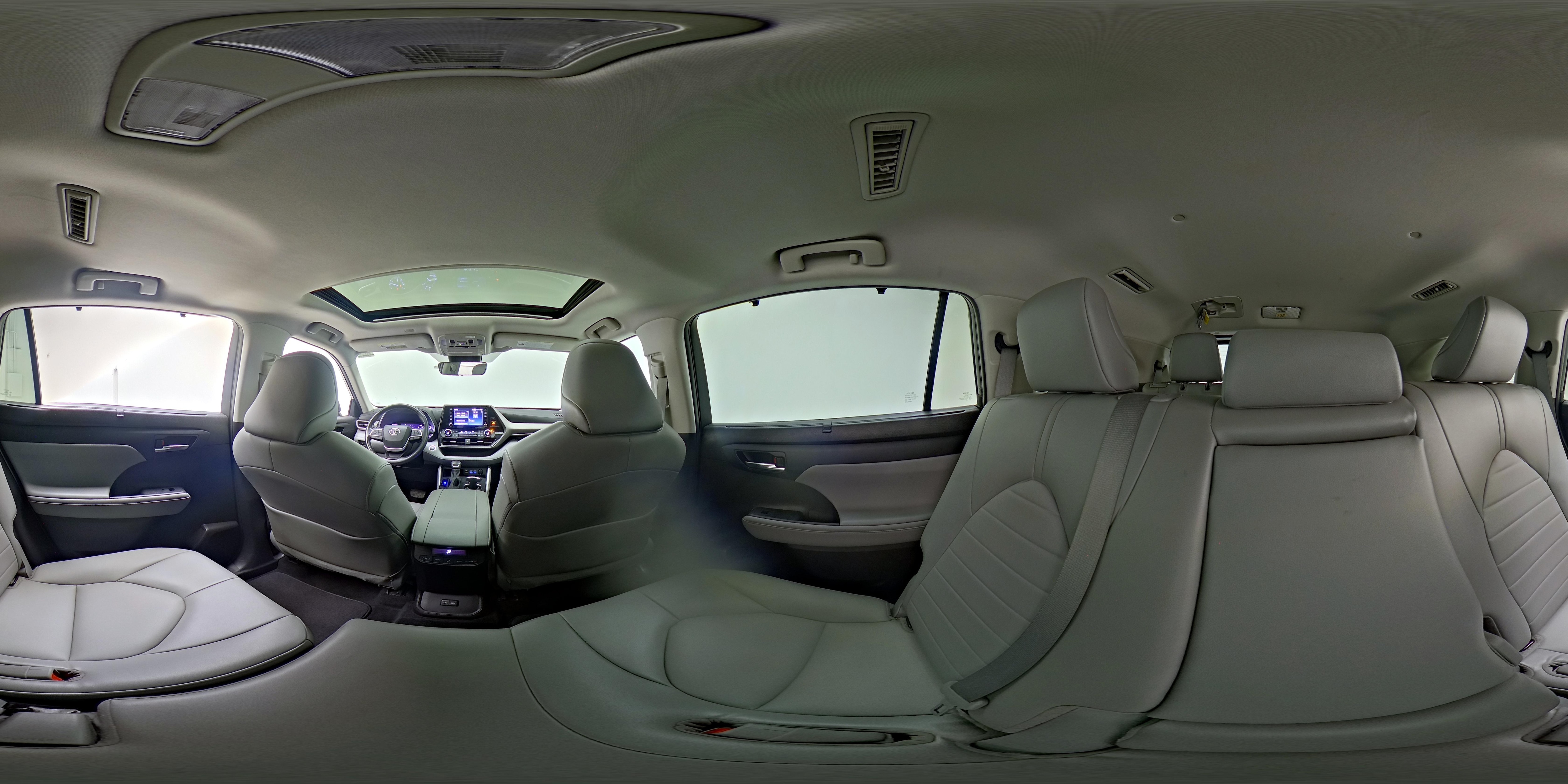 2022 Toyota Highlander XLE - Photo 28