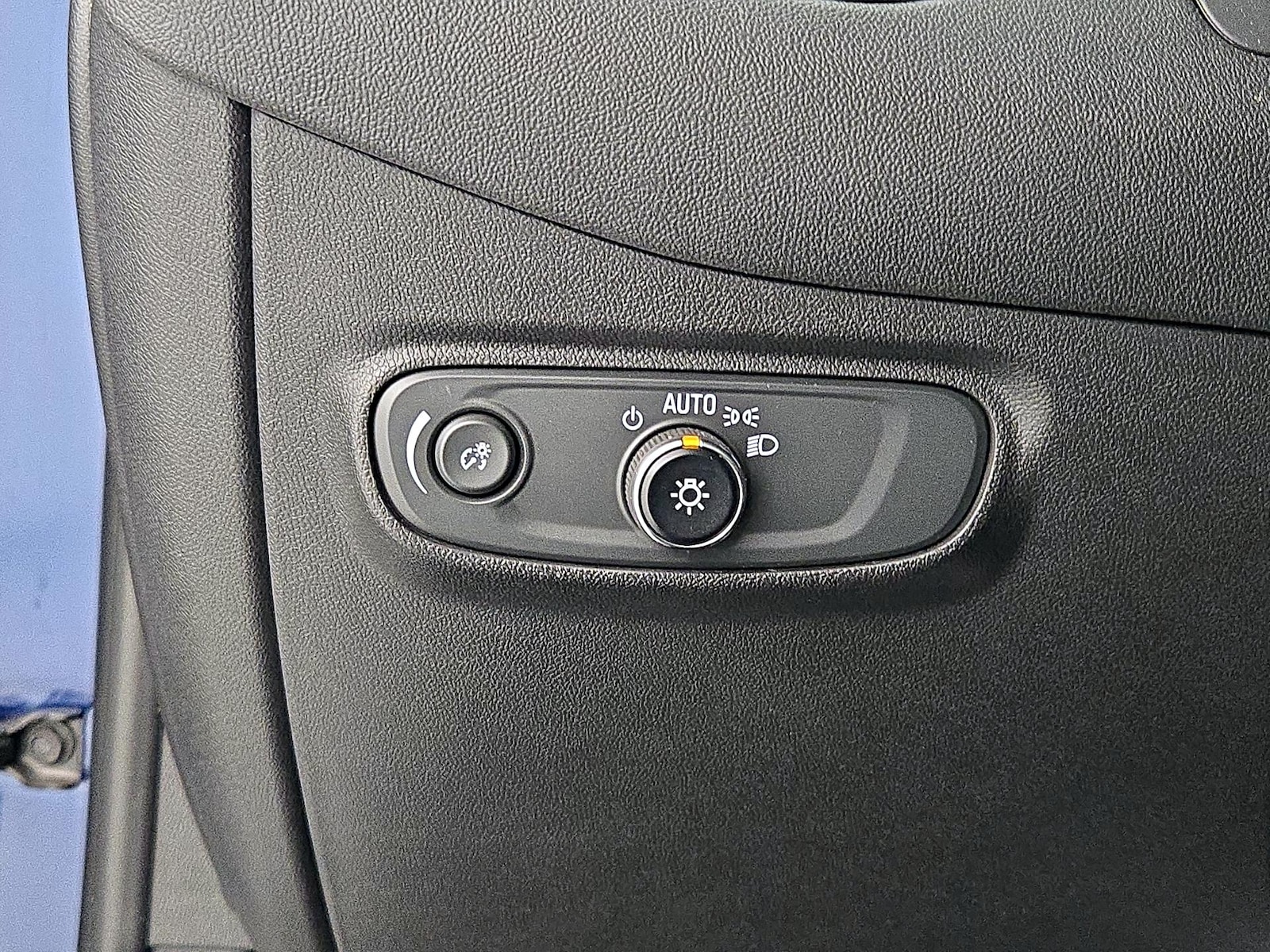 2022 Chevrolet Equinox LT - Photo 14