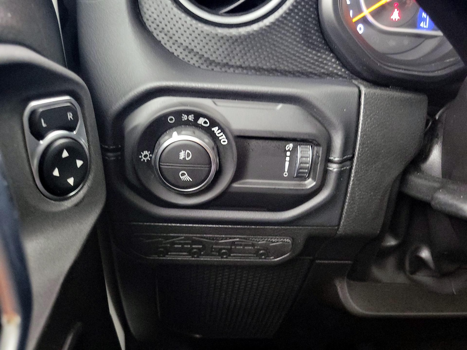 2026 Jeep Gladiator Mojave - Photo 14