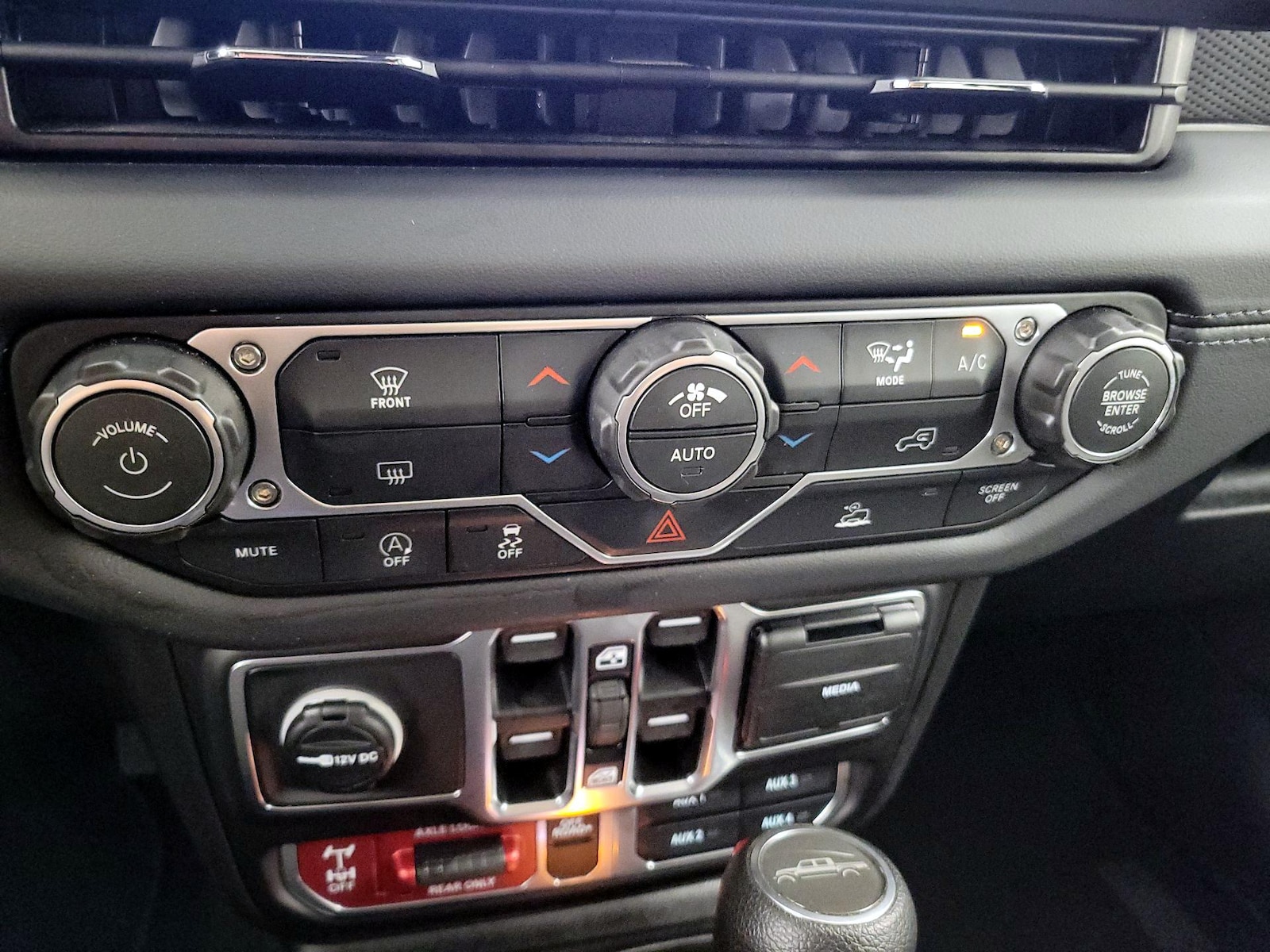 2026 Jeep Gladiator Mojave - Photo 17