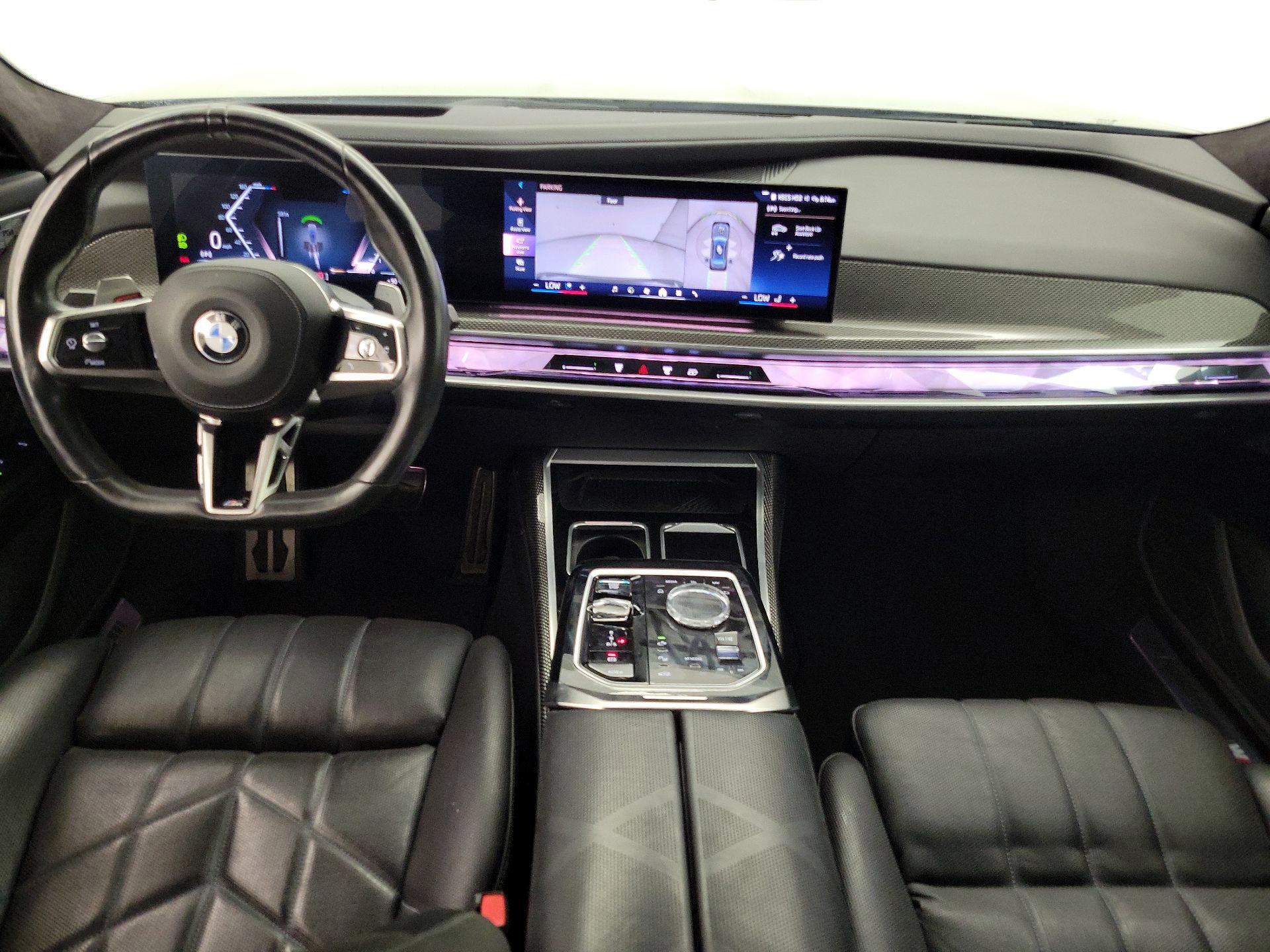 Thumbnail: 2023 BMW 7 Series - 9