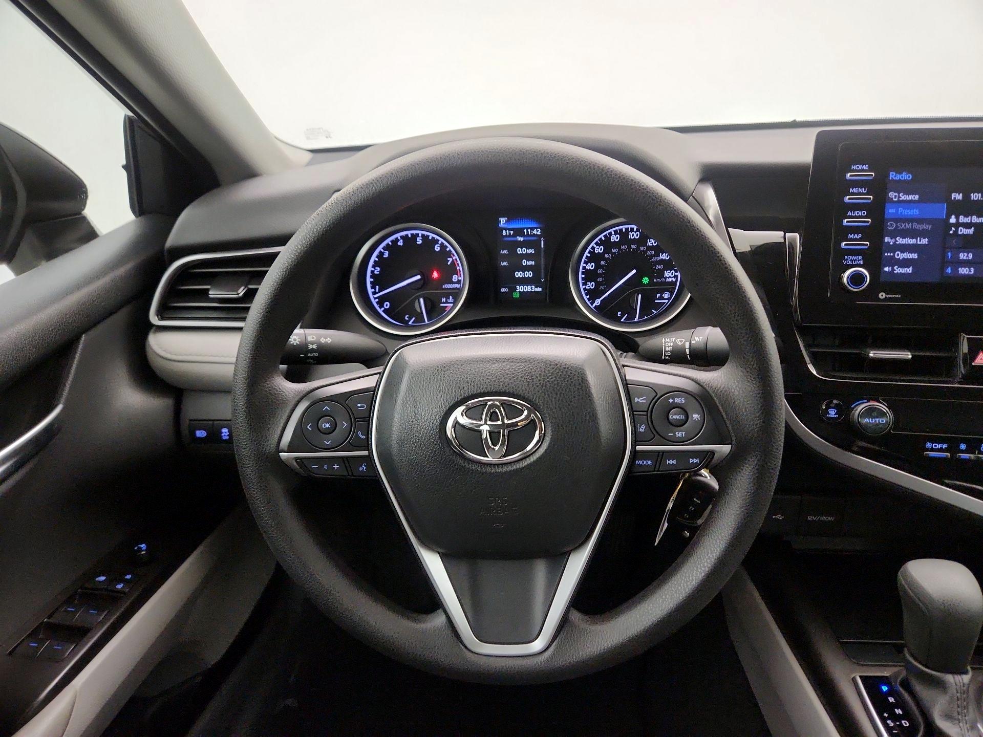 Thumbnail: 2023 Toyota Camry - 10