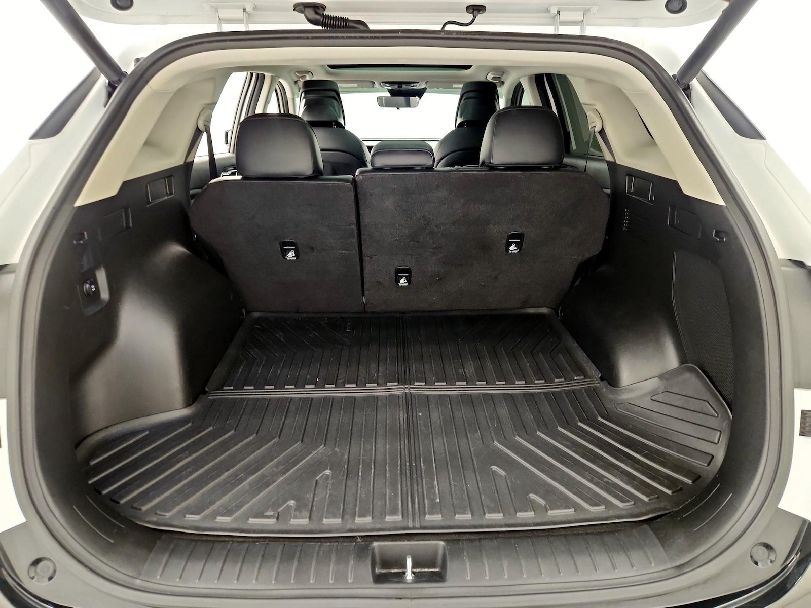 2025 Kia Sportage SX Prestige - Photo 23