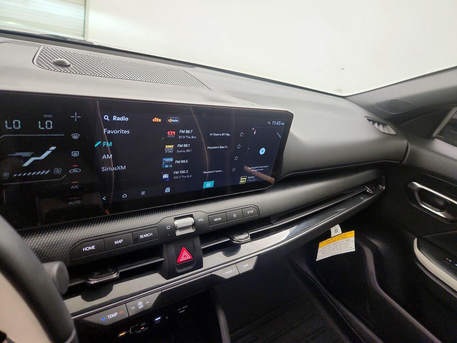 2025 Kia K4 GT-Line - Photo 17