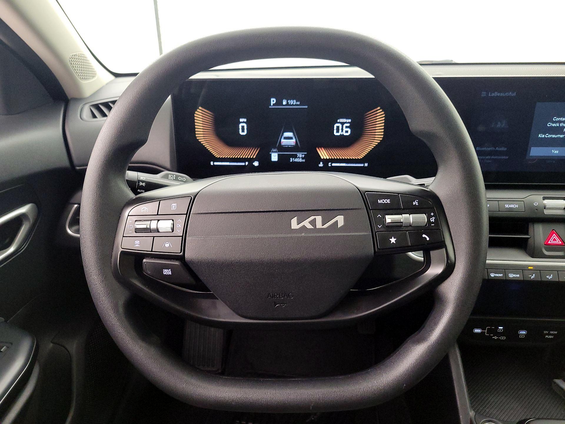 Thumbnail: 2025 Kia K4 - 10