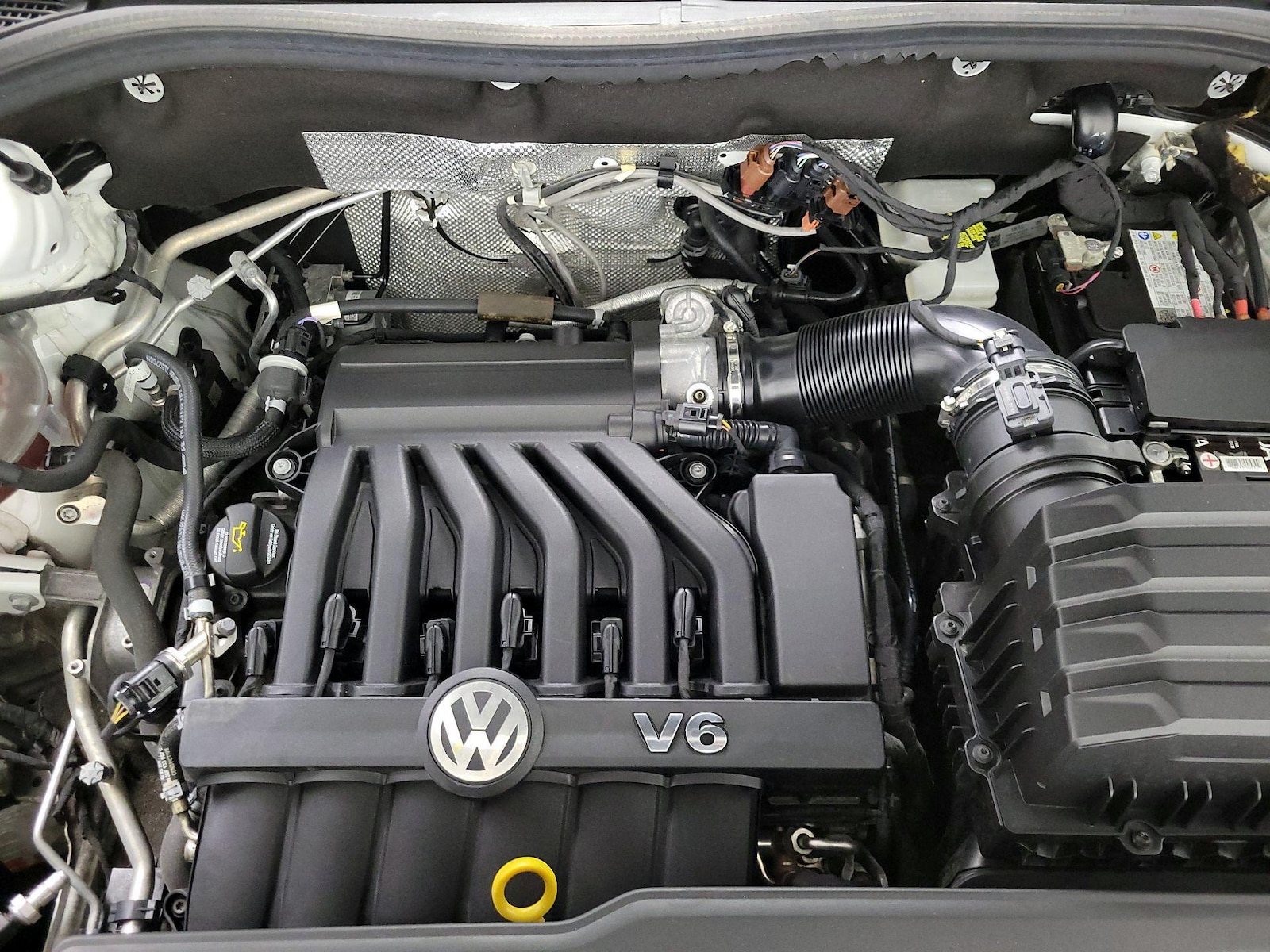 2023 Volkswagen Atlas SEL Premium R-Line - Photo 24