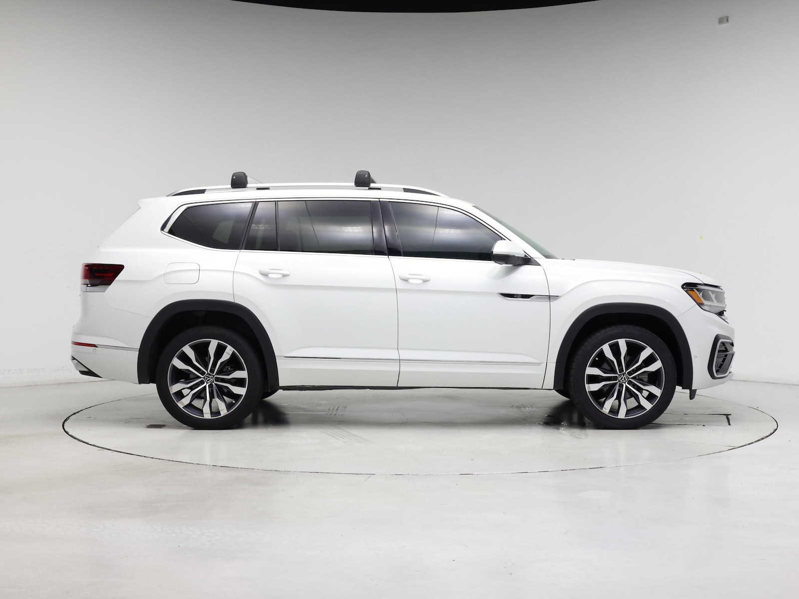 2023 Volkswagen Atlas SEL Premium R-Line - Photo 8
