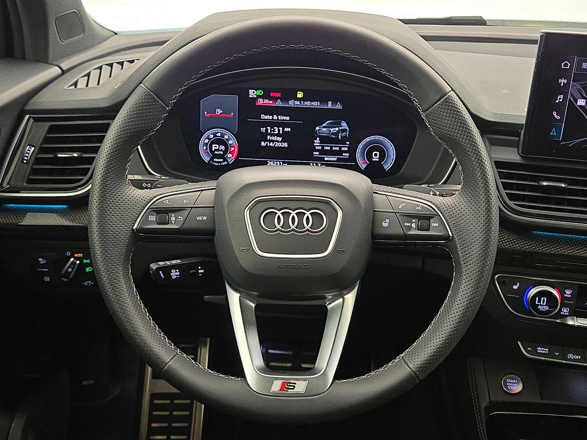Thumbnail: 2023 Audi SQ5 - 10