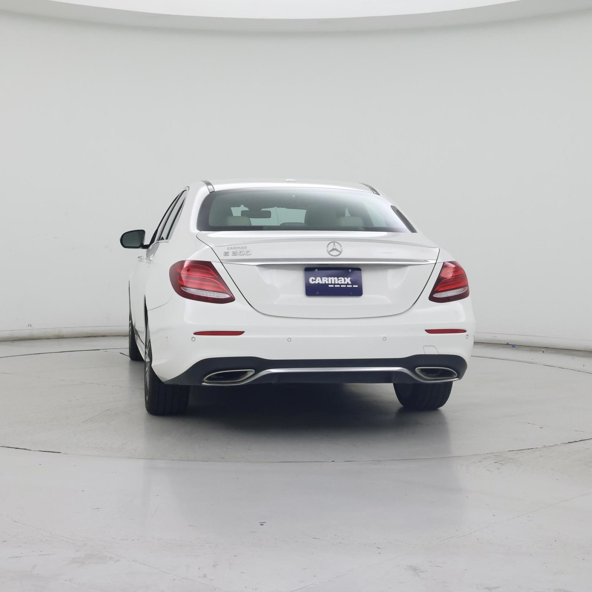 Thumbnail: 2018 Mercedes-Benz E-Class - 6