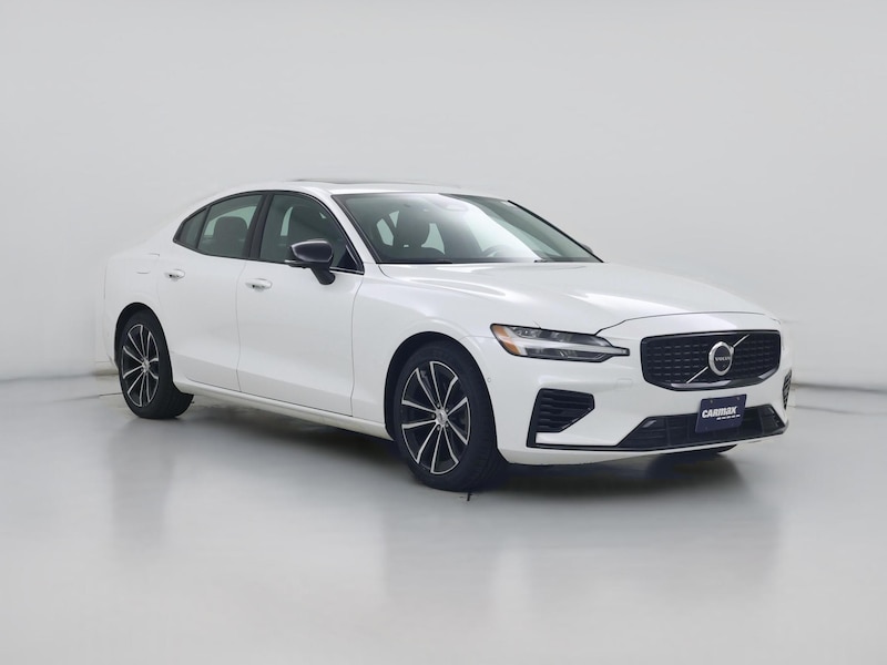 2023 Volvo S60 Recharge T8 Plus Dark Theme