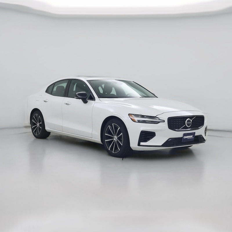 2023 Volvo S60 Recharge PHEV T8 Plus Dark Theme
